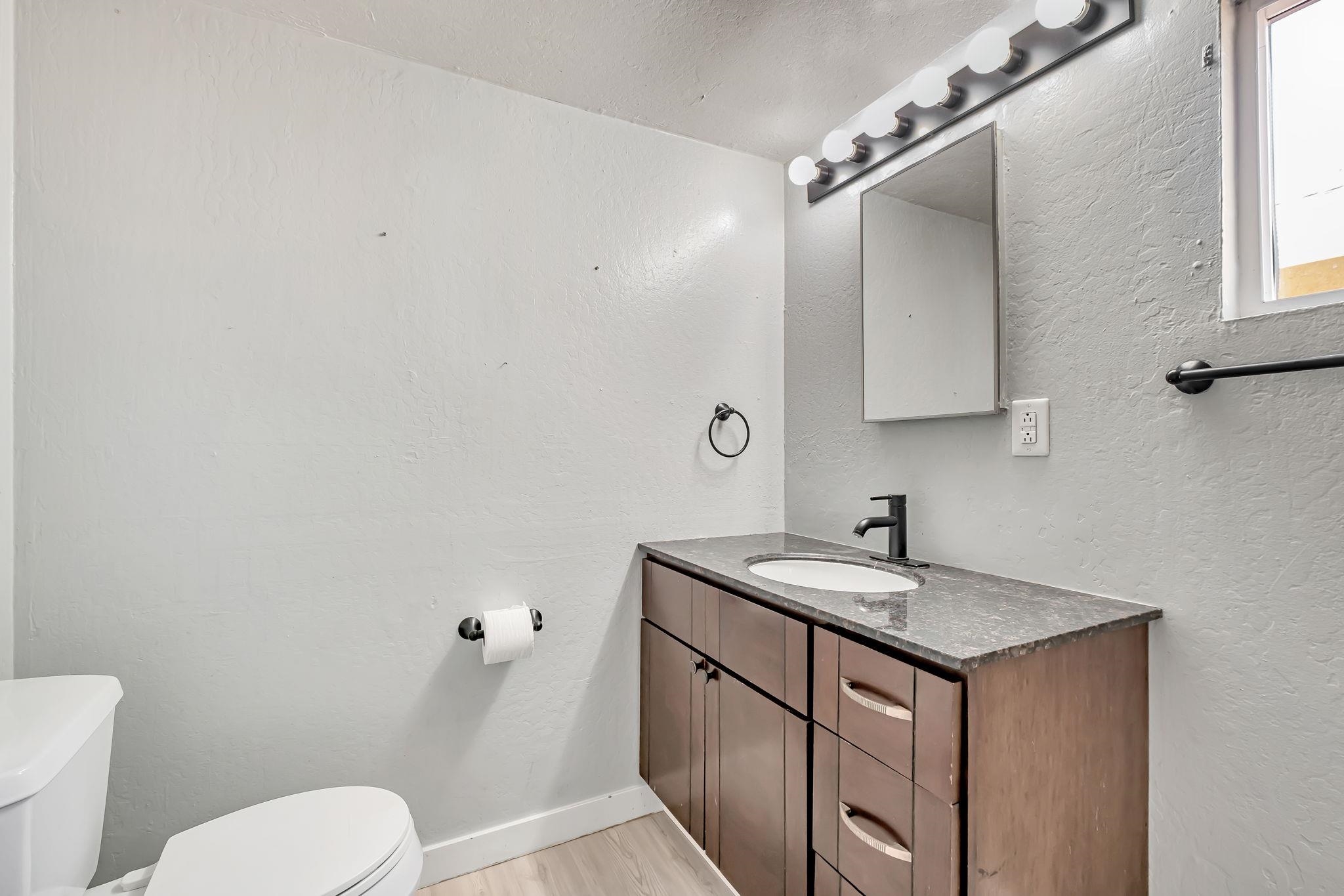 Detail Gallery Image 21 of 30 For 118 Sycamore St, Fremont,  CA 94536 - 2 Beds | 1 Baths