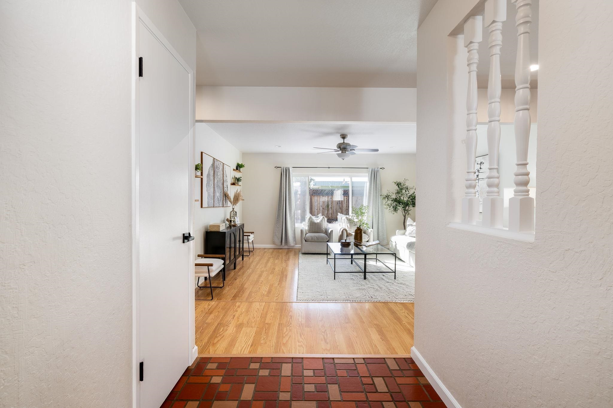 Detail Gallery Image 3 of 46 For 4770 Olive Dr, Concord,  CA 94521 - 3 Beds | 2 Baths