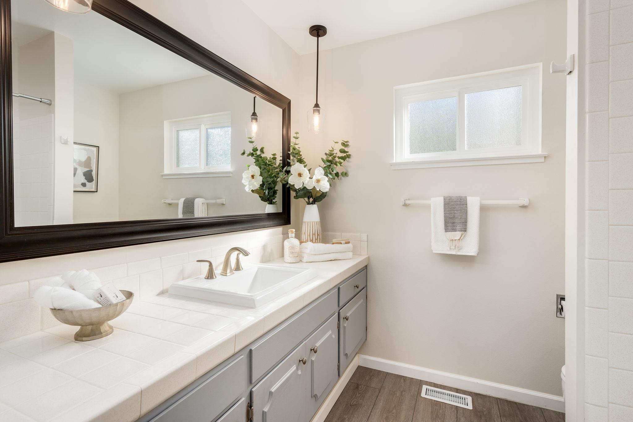 Detail Gallery Image 27 of 46 For 4770 Olive Dr, Concord,  CA 94521 - 3 Beds | 2 Baths