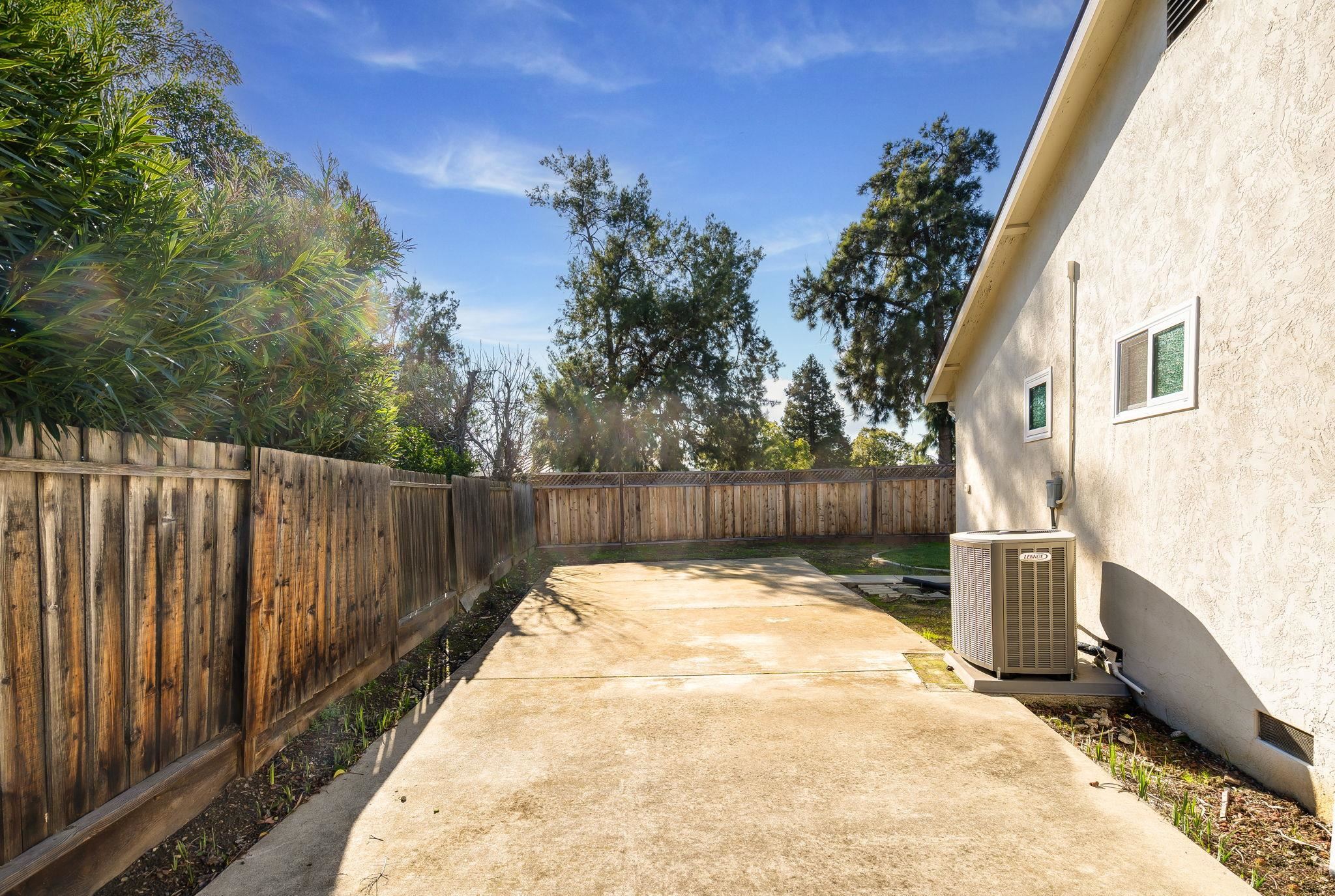 Detail Gallery Image 44 of 46 For 4770 Olive Dr, Concord,  CA 94521 - 3 Beds | 2 Baths