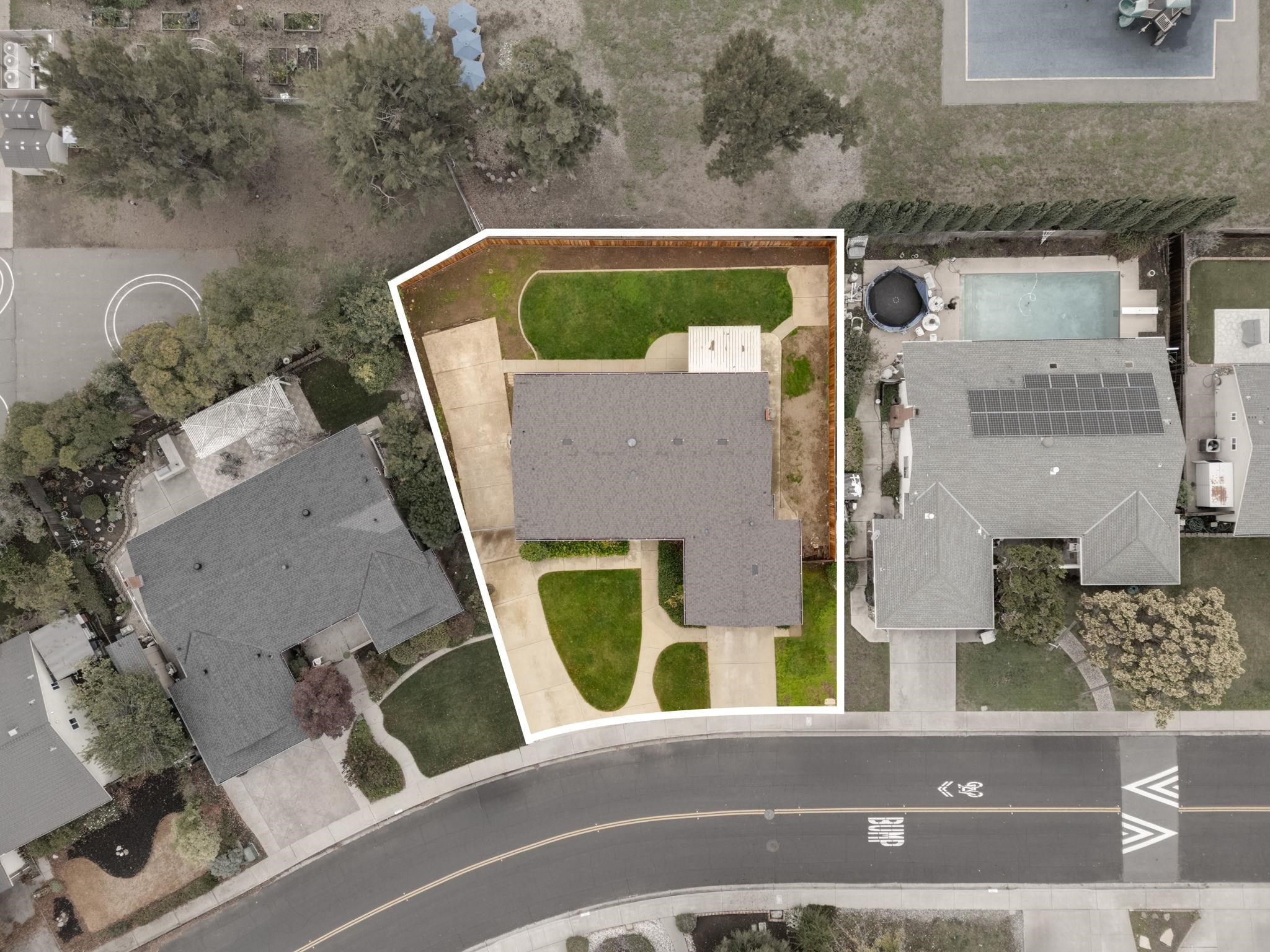 Detail Gallery Image 45 of 46 For 4770 Olive Dr, Concord,  CA 94521 - 3 Beds | 2 Baths