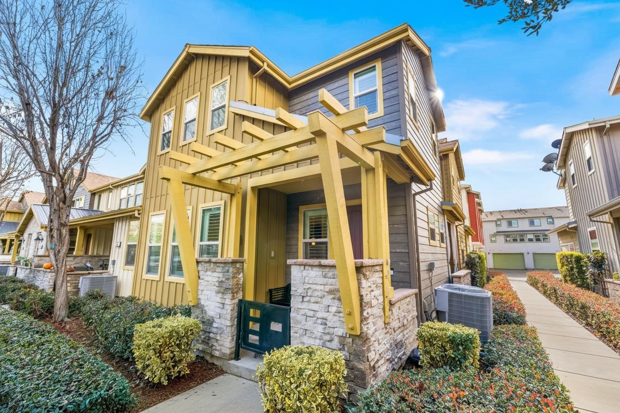 Photo #2: 41120344 Listing: Photo #2