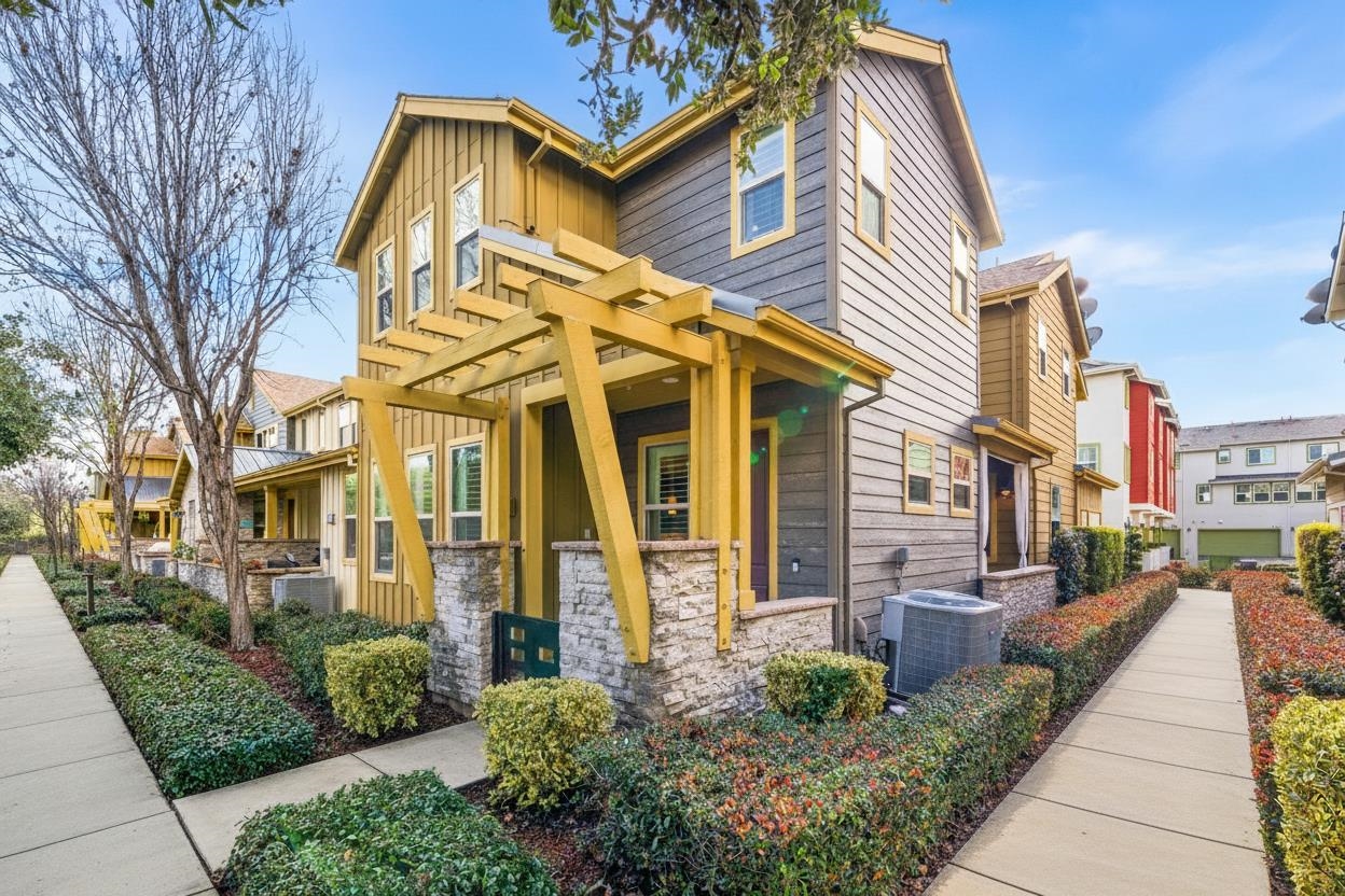 Photo #3: 41120344 Listing: Photo #3