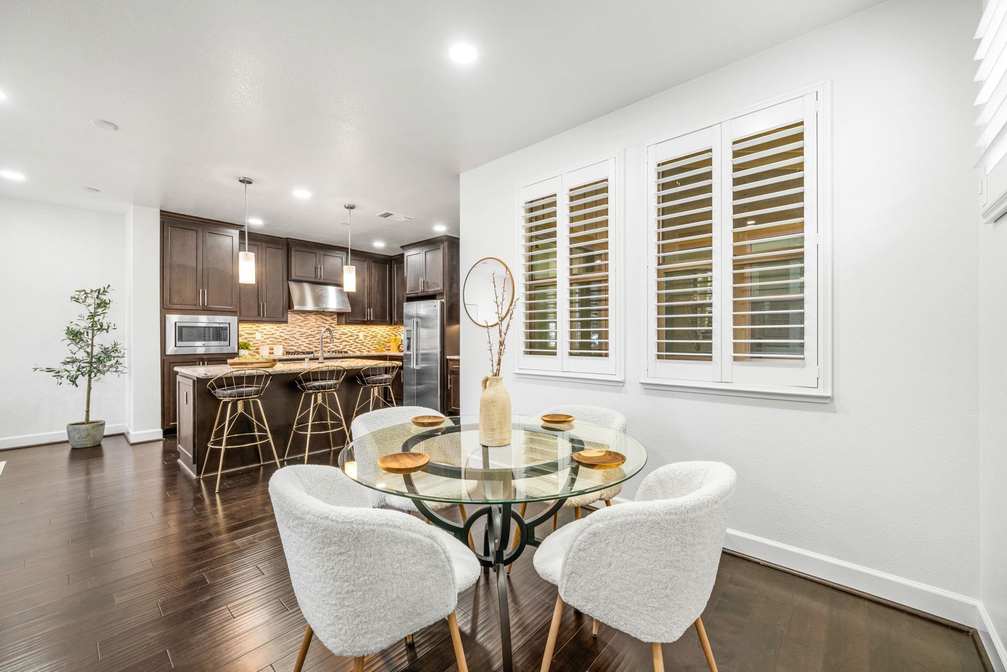 Photo #8: 41120344 Listing: Photo #8