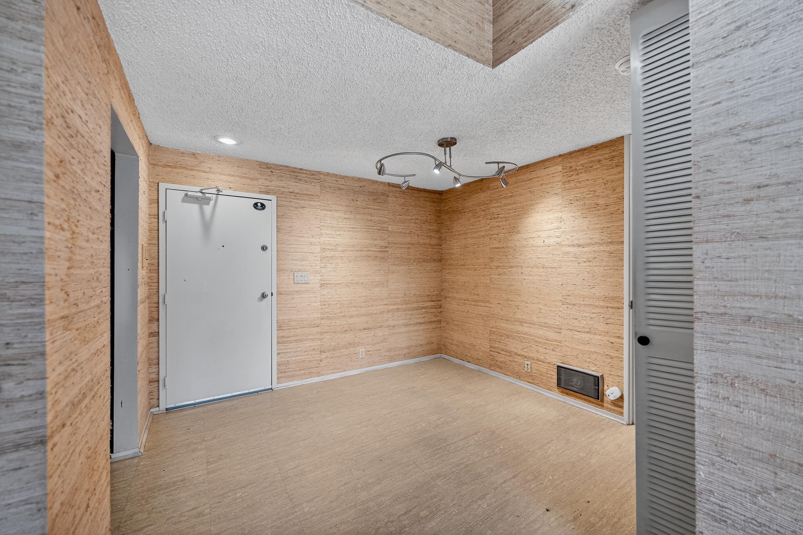 Detail Gallery Image 7 of 21 For 45 Ora Way #A303,  San Francisco,  CA 94131 - 1 Beds | 1 Baths