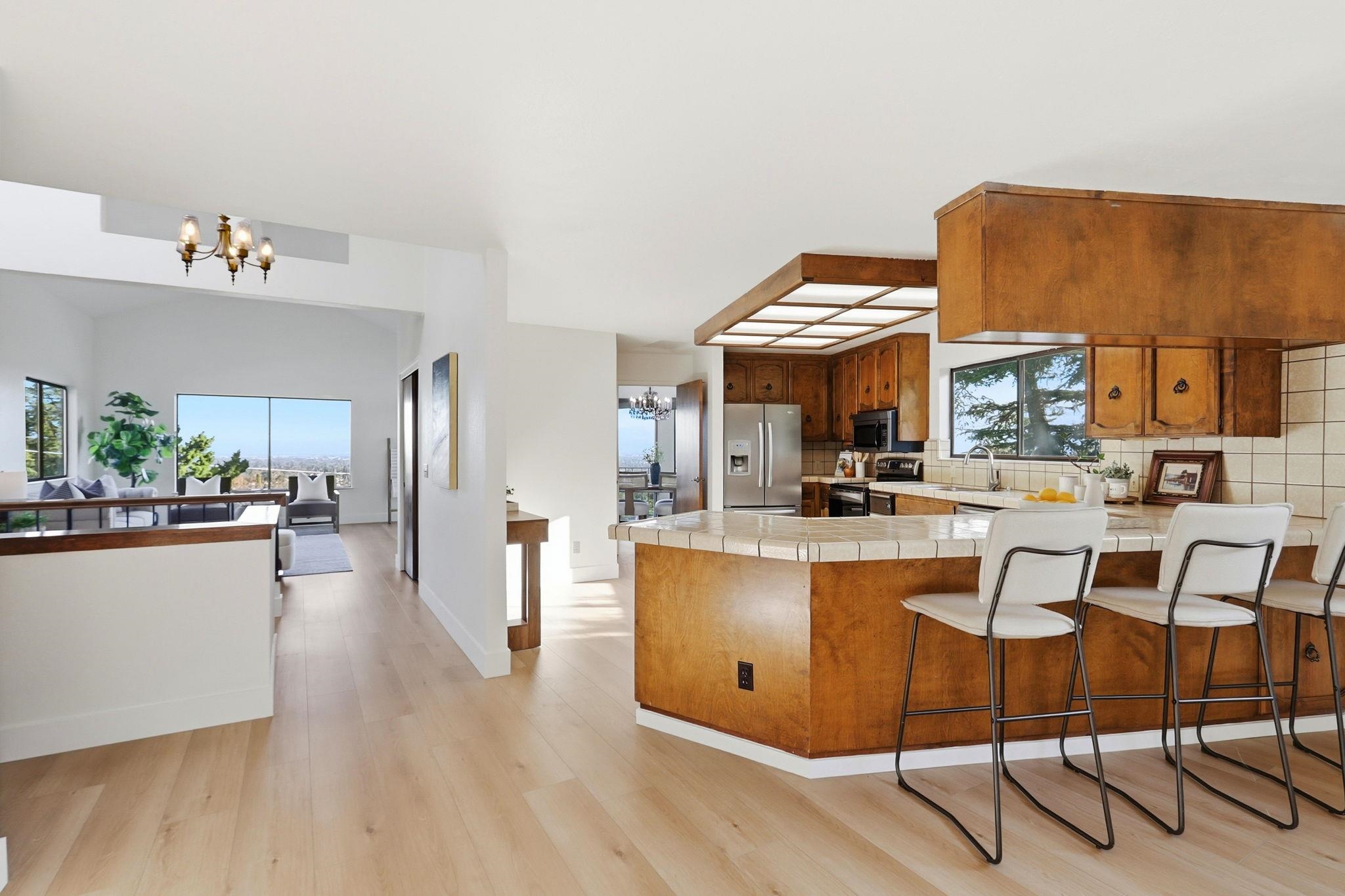 Detail Gallery Image 18 of 60 For 22670 San Juan Rd, Cupertino,  CA 95014 - 4 Beds | 2/1 Baths