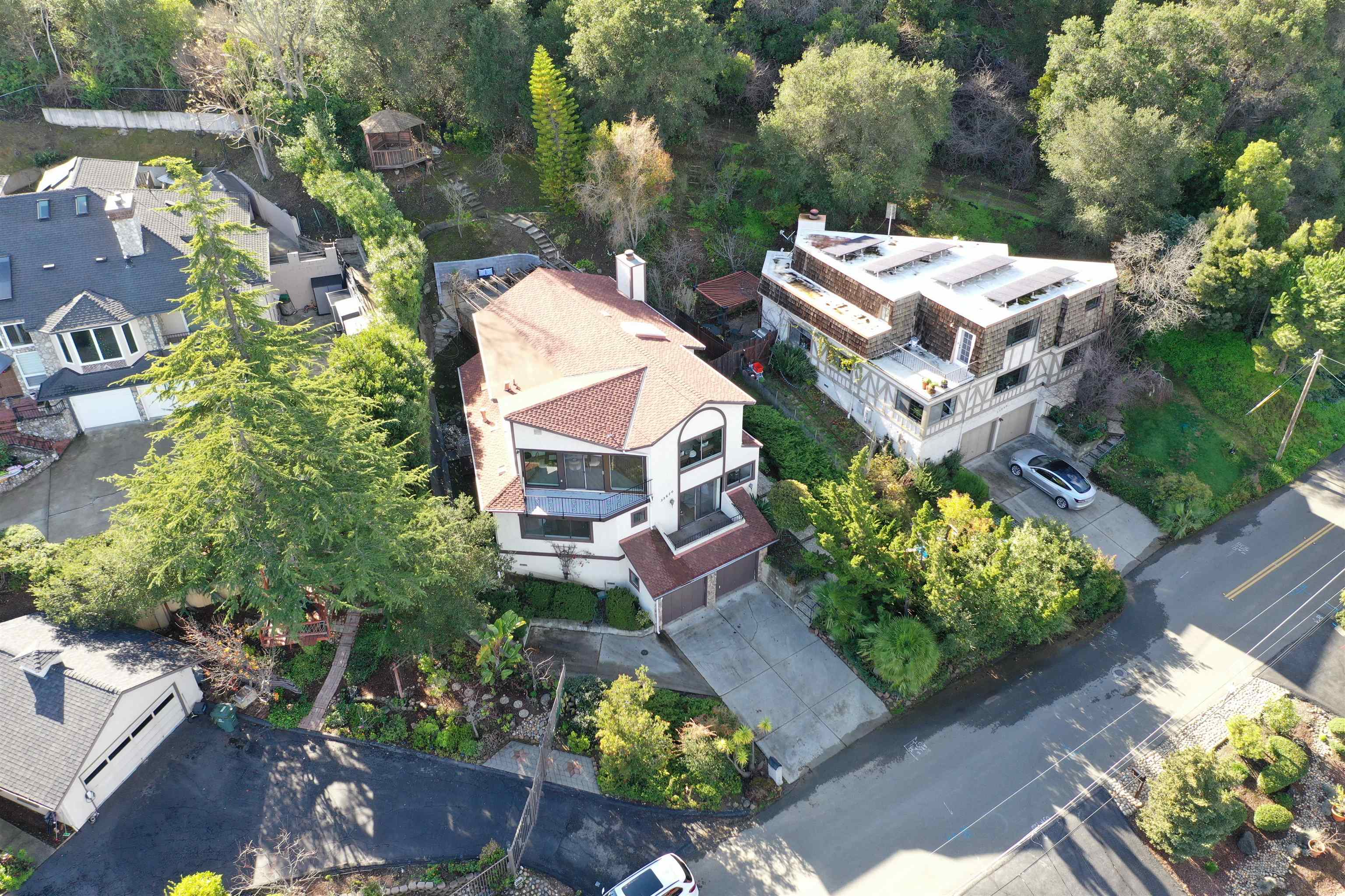 Detail Gallery Image 59 of 60 For 22670 San Juan Rd, Cupertino,  CA 95014 - 4 Beds | 2/1 Baths