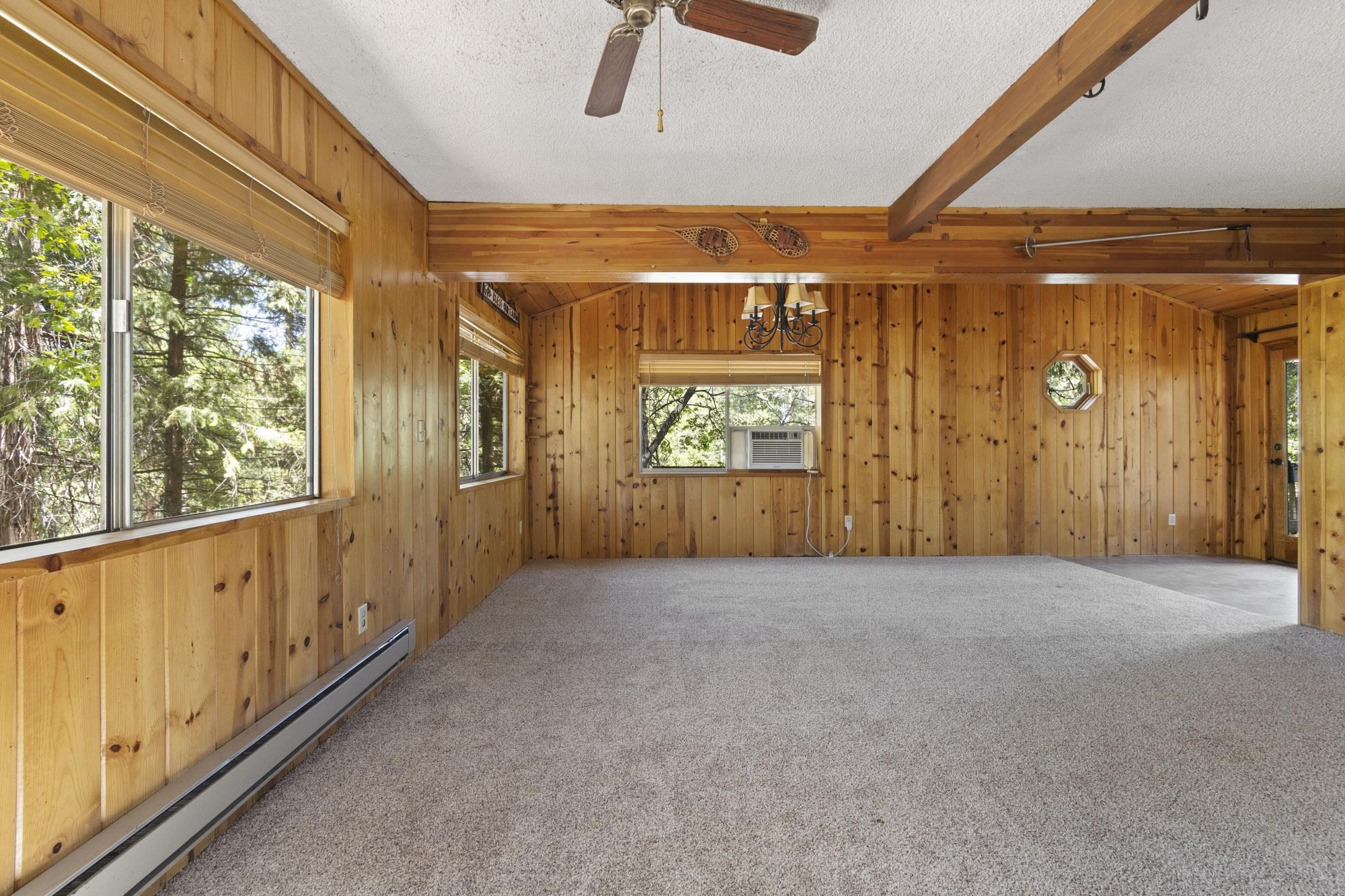 Detail Gallery Image 9 of 38 For 17787 Lucky Strike Trail, Sonora,  CA 95370 - 3 Beds | 2 Baths