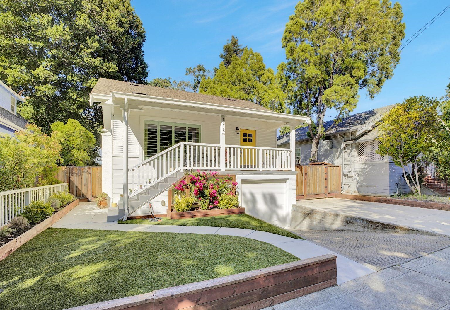 Front Image Thumbnail for BE41120348