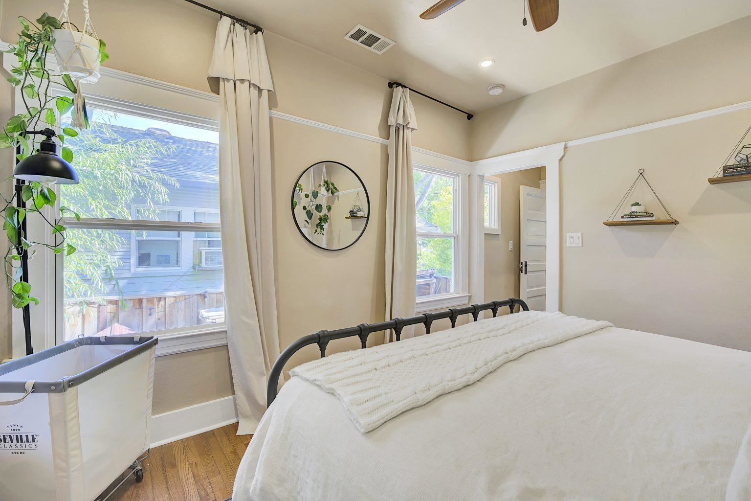Detail Gallery Image 14 of 39 For 1215 Castro St, Martinez,  CA 94553 - 3 Beds | 2 Baths