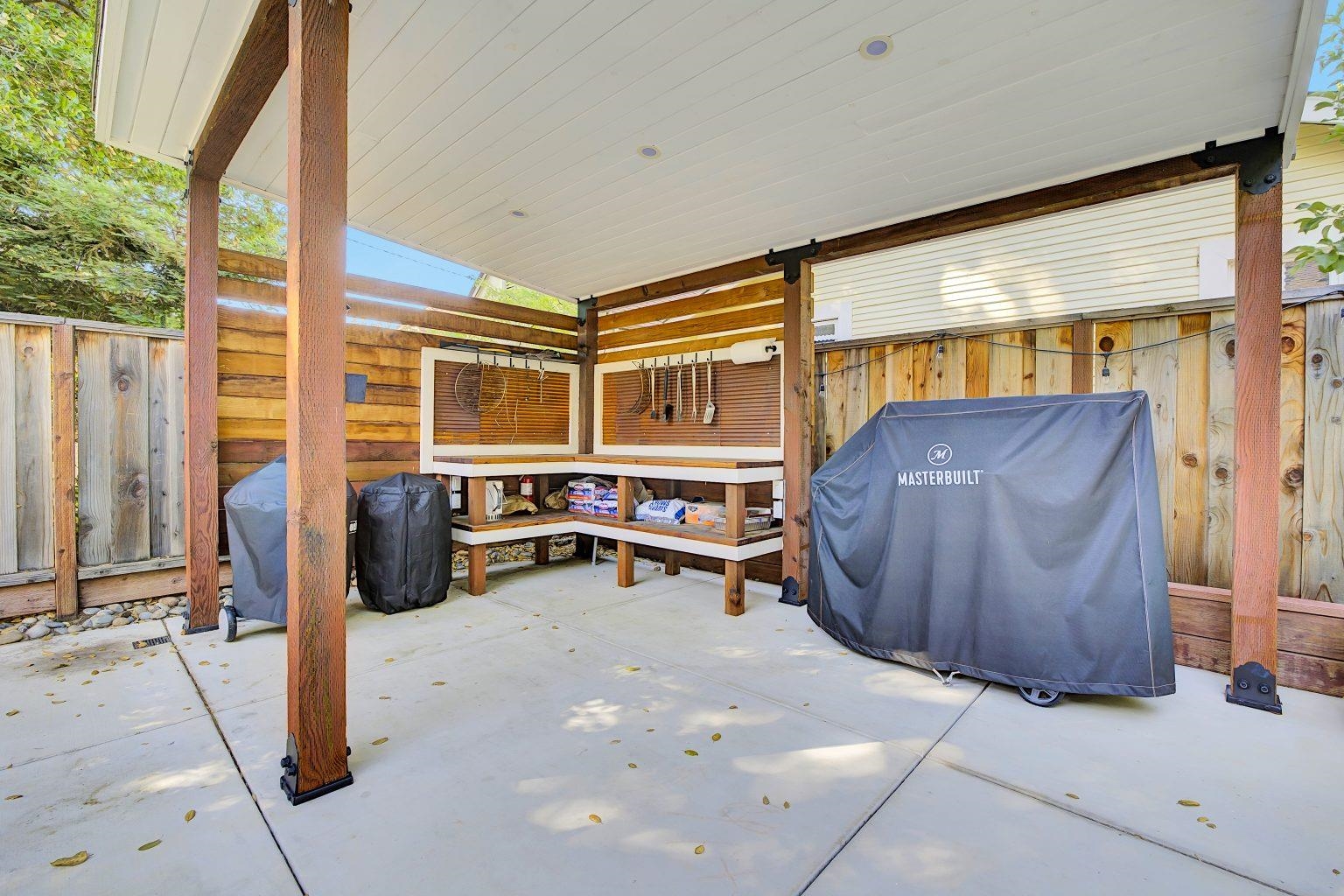 Detail Gallery Image 31 of 39 For 1215 Castro St, Martinez,  CA 94553 - 3 Beds | 2 Baths