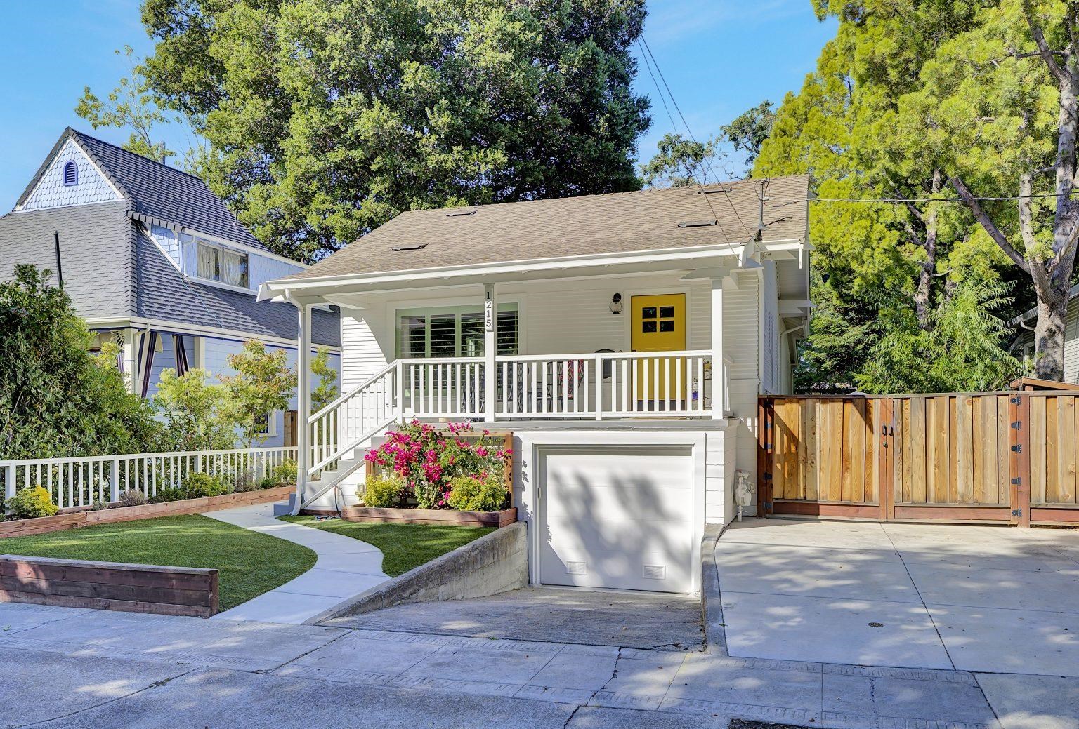 Detail Gallery Image 35 of 39 For 1215 Castro St, Martinez,  CA 94553 - 3 Beds | 2 Baths