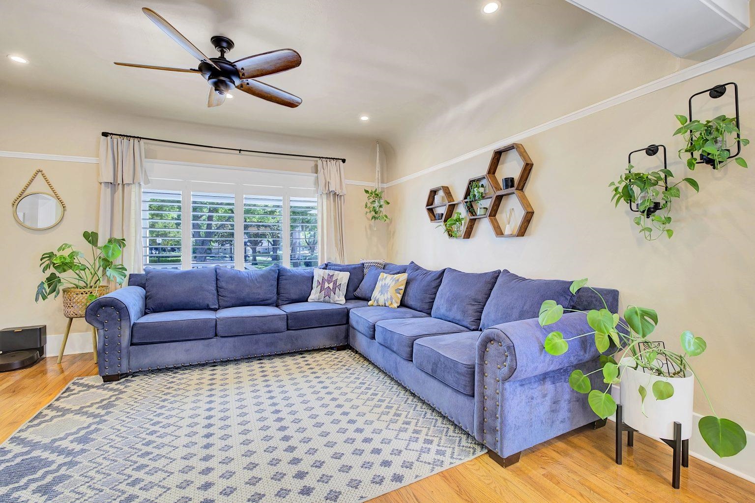 Detail Gallery Image 7 of 39 For 1215 Castro St, Martinez,  CA 94553 - 3 Beds | 2 Baths