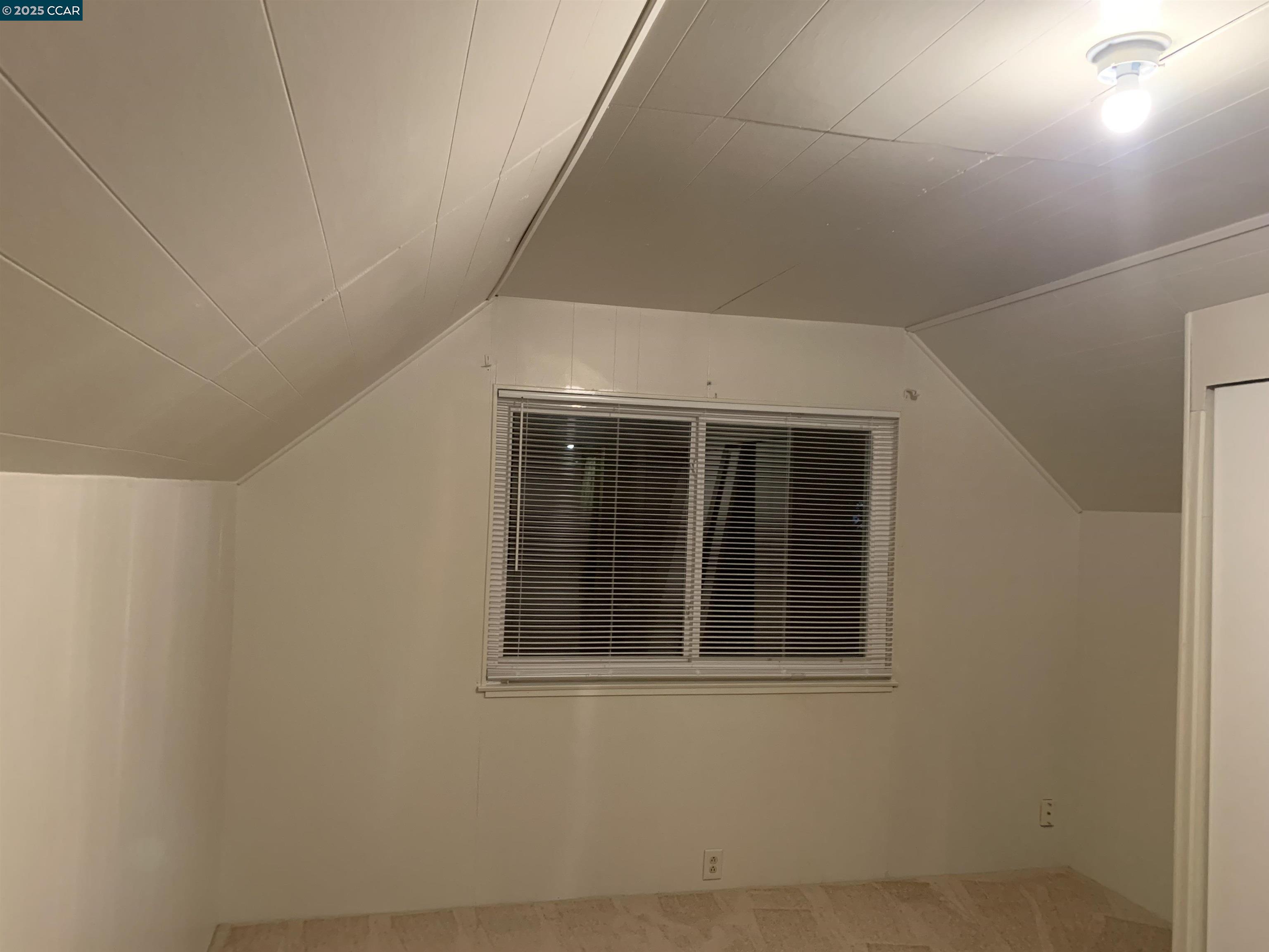 Detail Gallery Image 11 of 12 For 1015 Tenaya Ct, Manteca,  CA 95337 - 4 Beds | 3 Baths