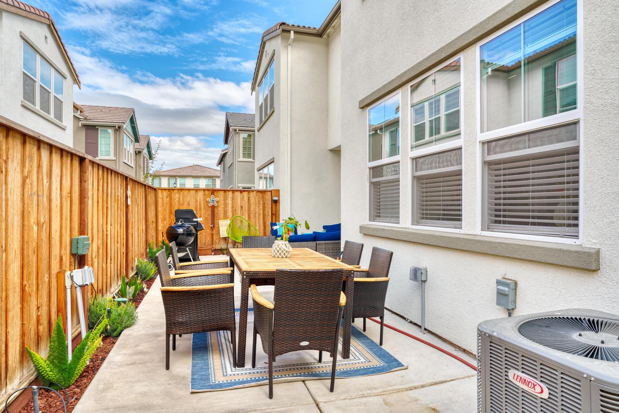 Detail Gallery Image 28 of 36 For 157 E Frost Dr, Mountain House,  CA 95391 - 3 Beds | 2/1 Baths