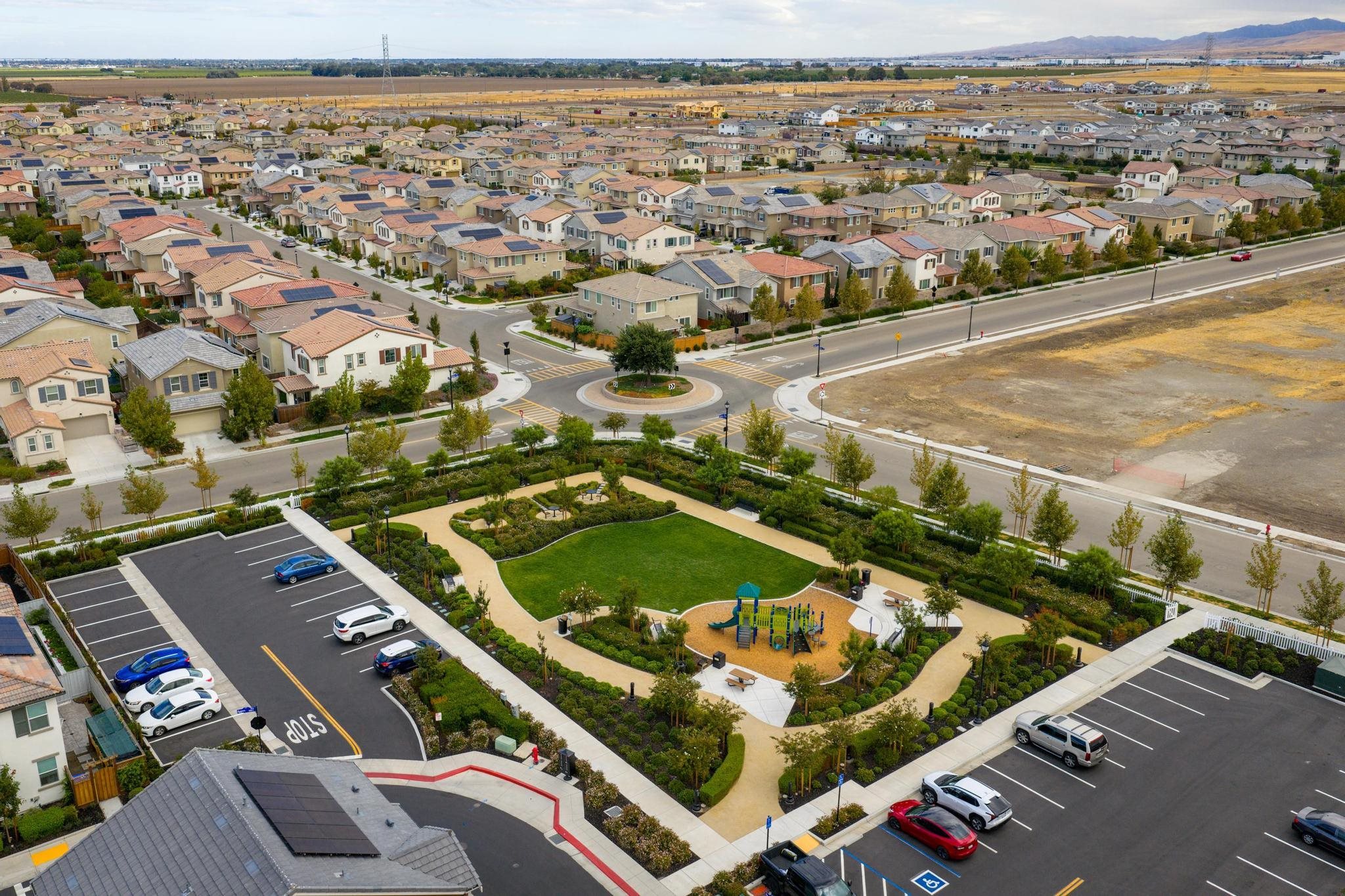 Detail Gallery Image 29 of 36 For 157 E Frost Dr, Mountain House,  CA 95391 - 3 Beds | 2/1 Baths