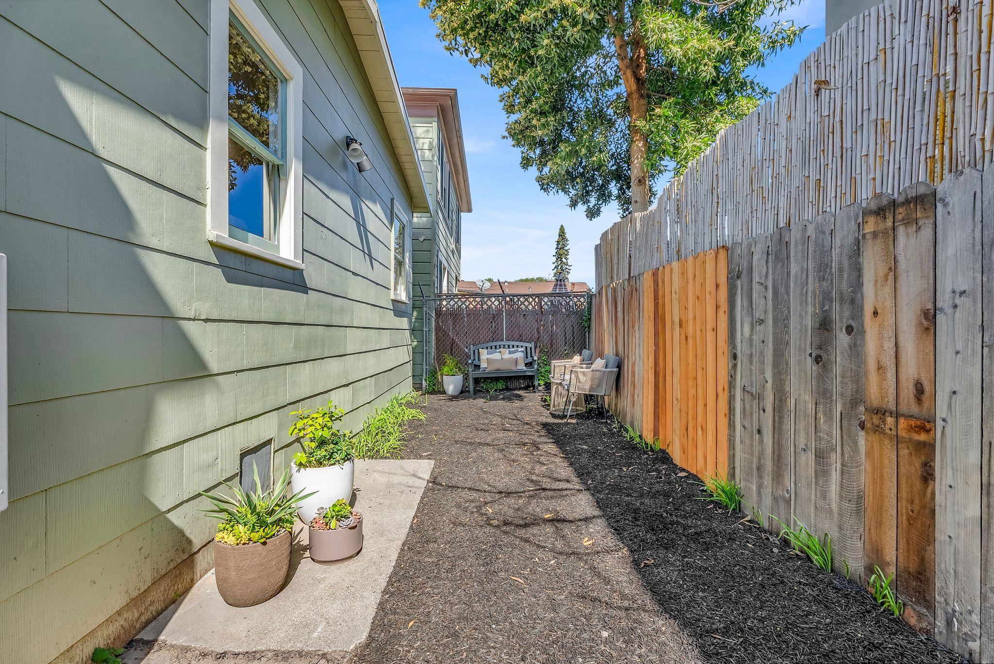 Detail Gallery Image 34 of 36 For 5914 Martin Luther King Jr Way, Oakland,  CA 94609 - 4 Beds | 3 Baths