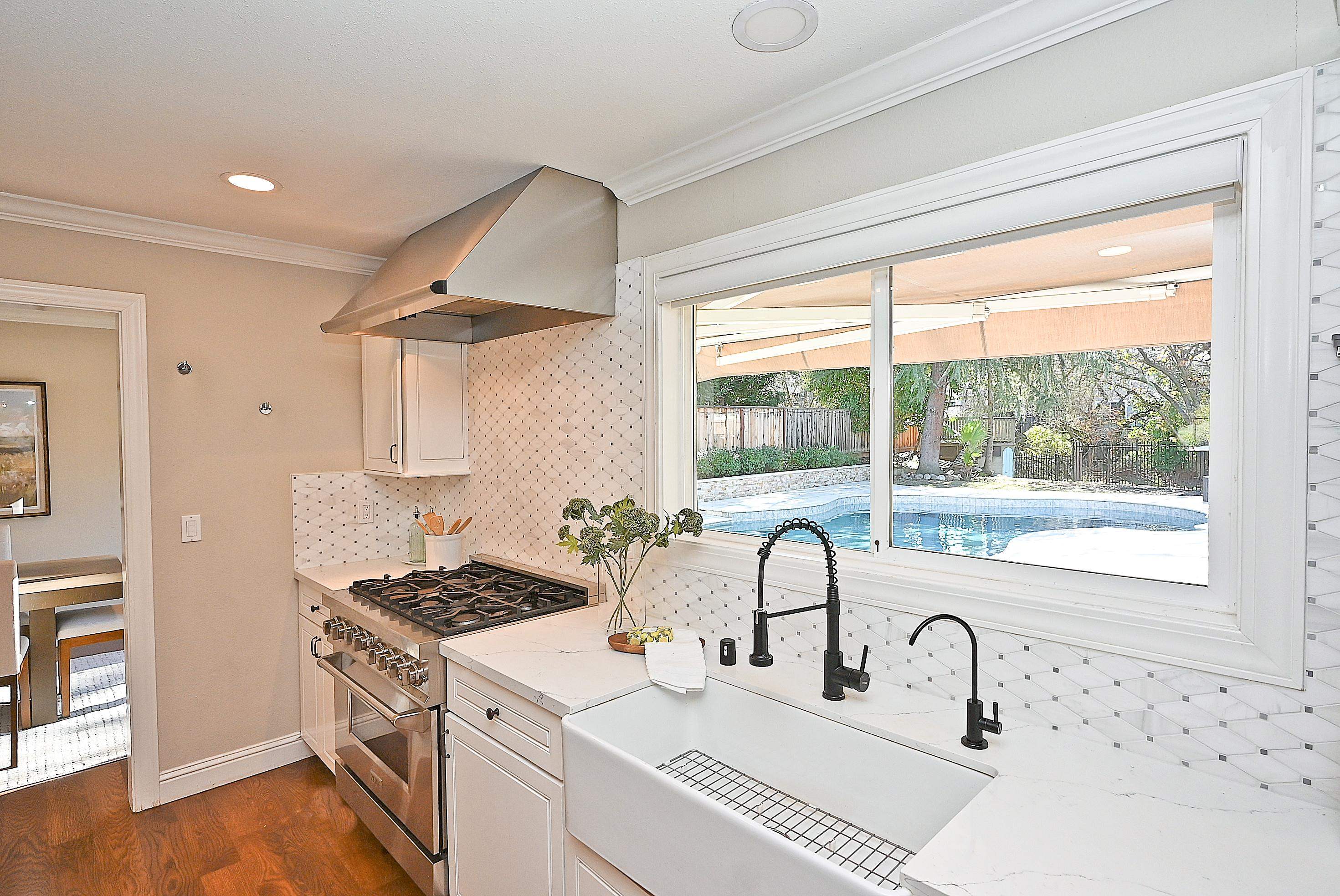 Detail Gallery Image 15 of 46 For 1212 Vintner Way, Pleasanton,  CA 94566 - 4 Beds | 3 Baths