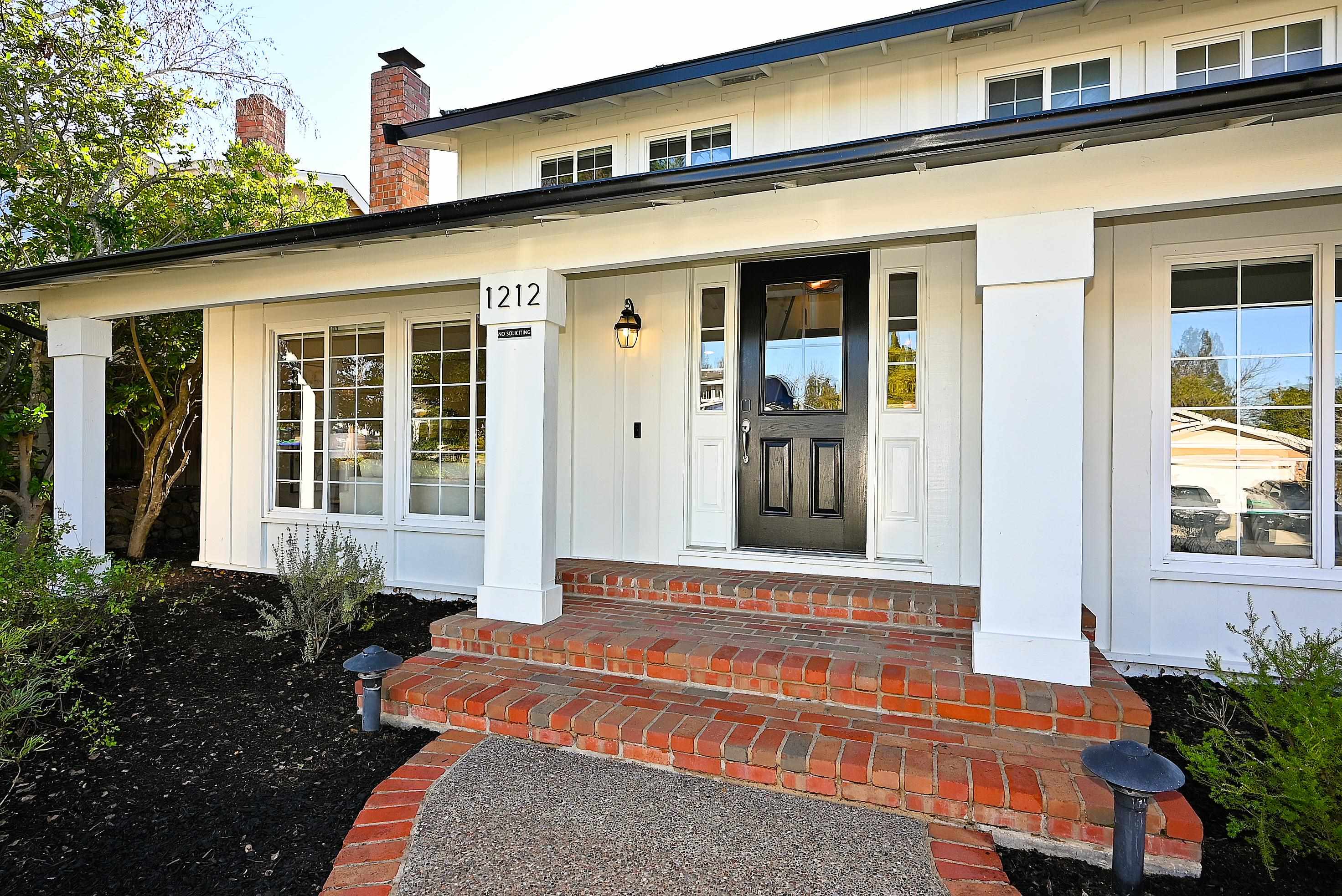 Detail Gallery Image 3 of 46 For 1212 Vintner Way, Pleasanton,  CA 94566 - 4 Beds | 3 Baths