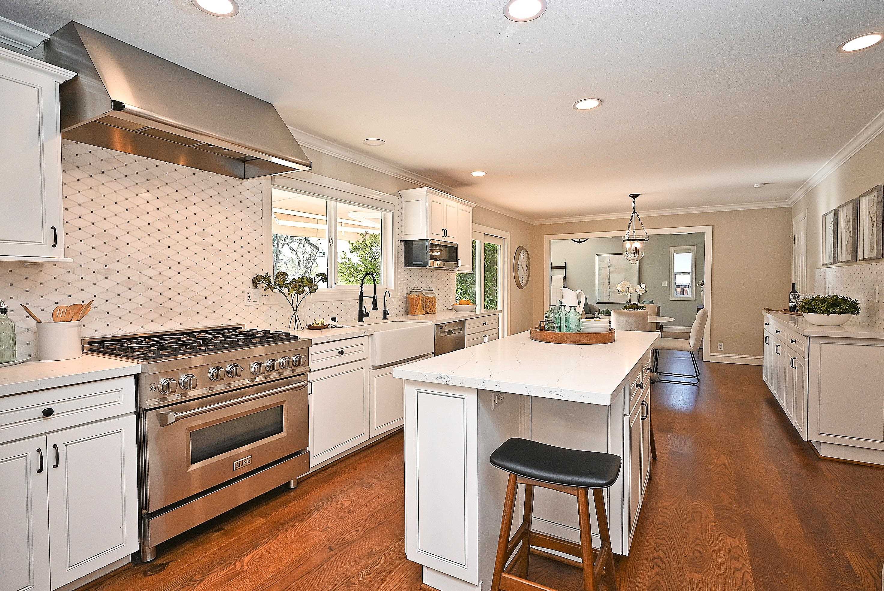 Detail Gallery Image 8 of 46 For 1212 Vintner Way, Pleasanton,  CA 94566 - 4 Beds | 3 Baths