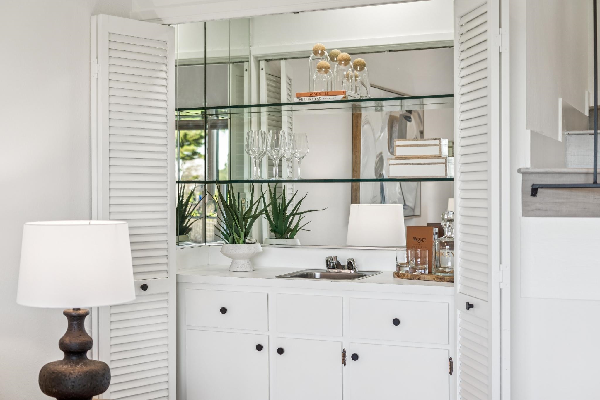 Detail Gallery Image 11 of 53 For 1500 Siskiyou Dr, Walnut Creek,  CA 94598 - 3 Beds | 2/1 Baths