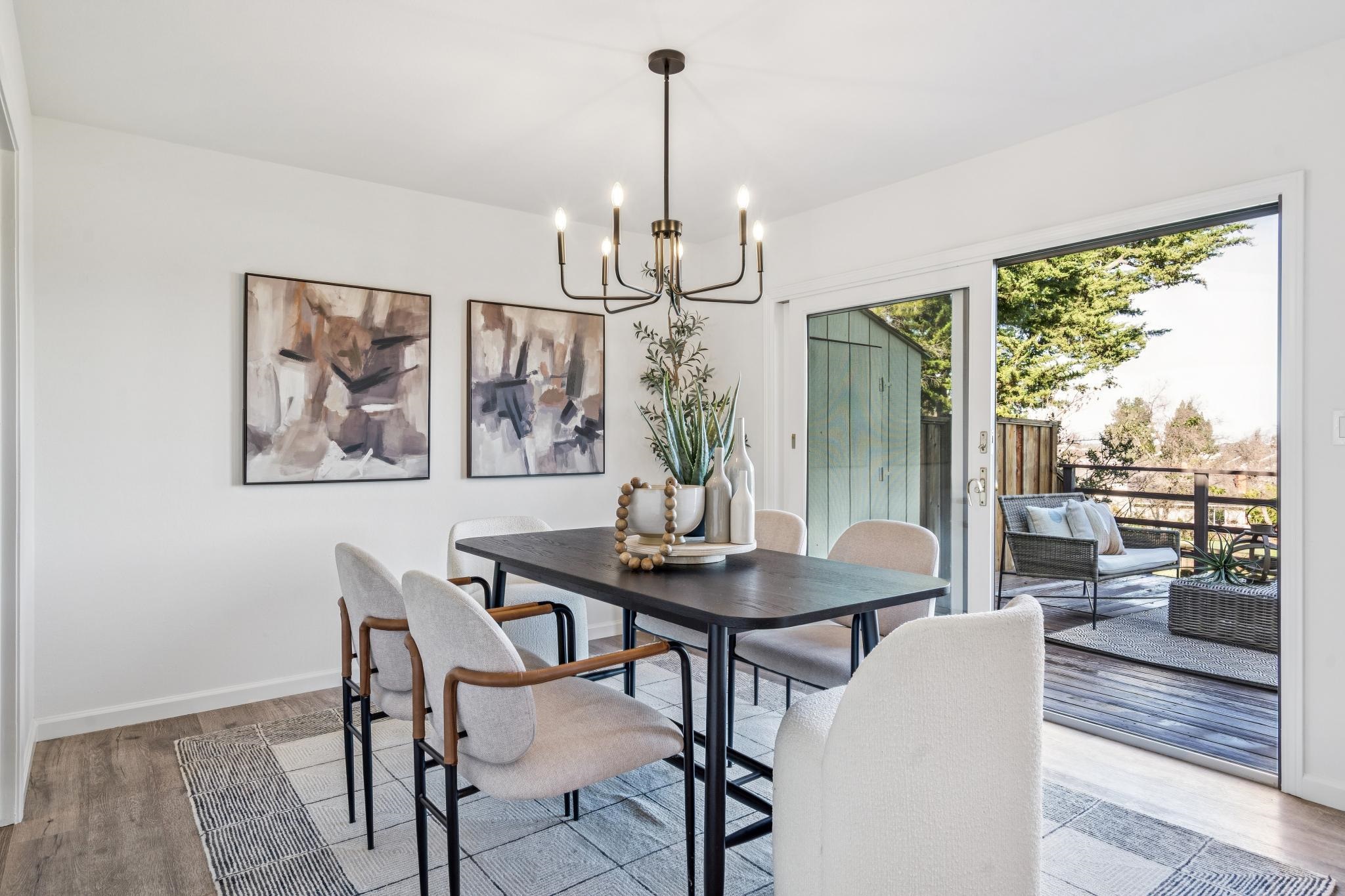 Detail Gallery Image 12 of 53 For 1500 Siskiyou Dr, Walnut Creek,  CA 94598 - 3 Beds | 2/1 Baths