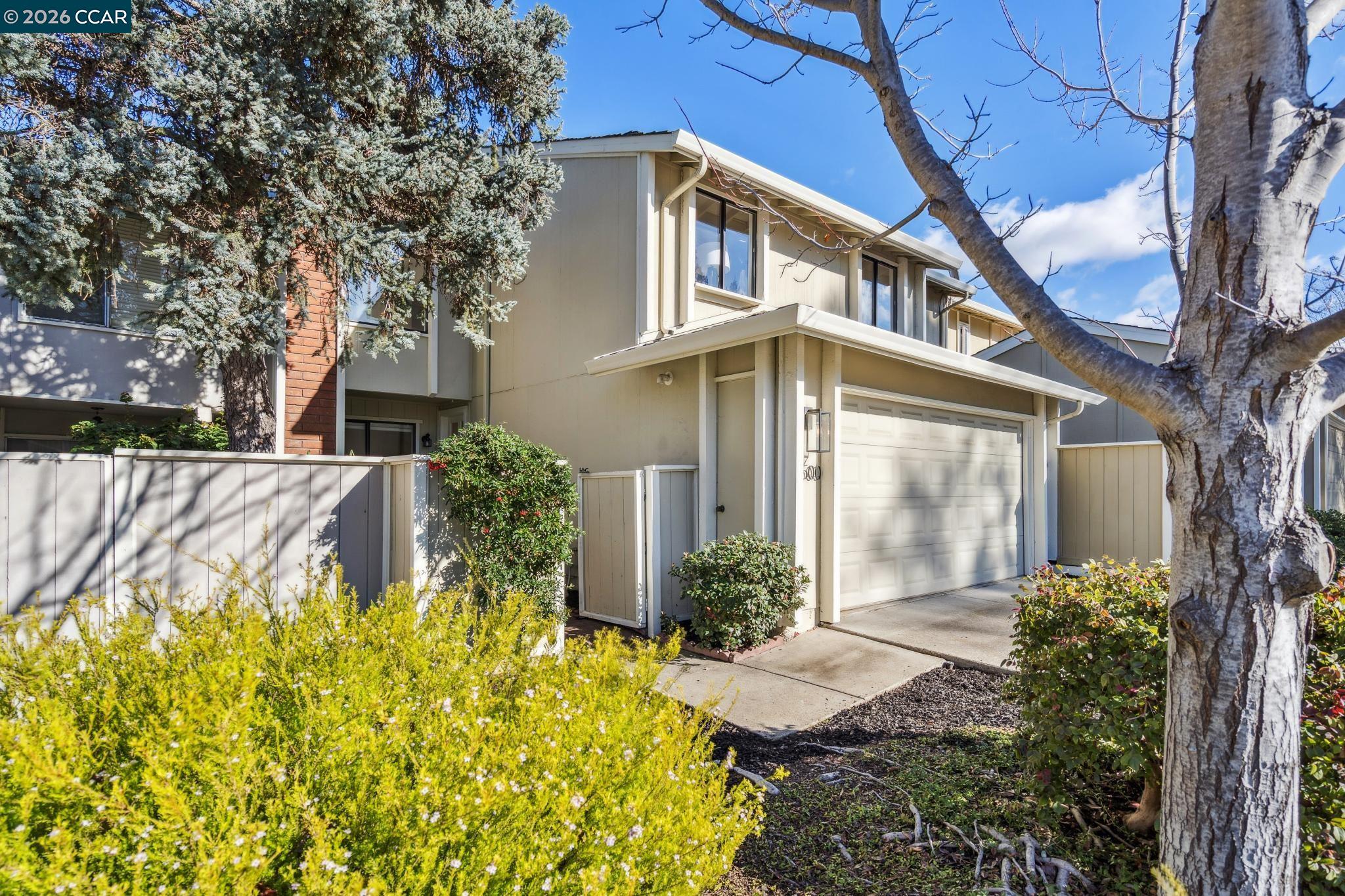 Photo #4: 41120362 Listing: Photo #4