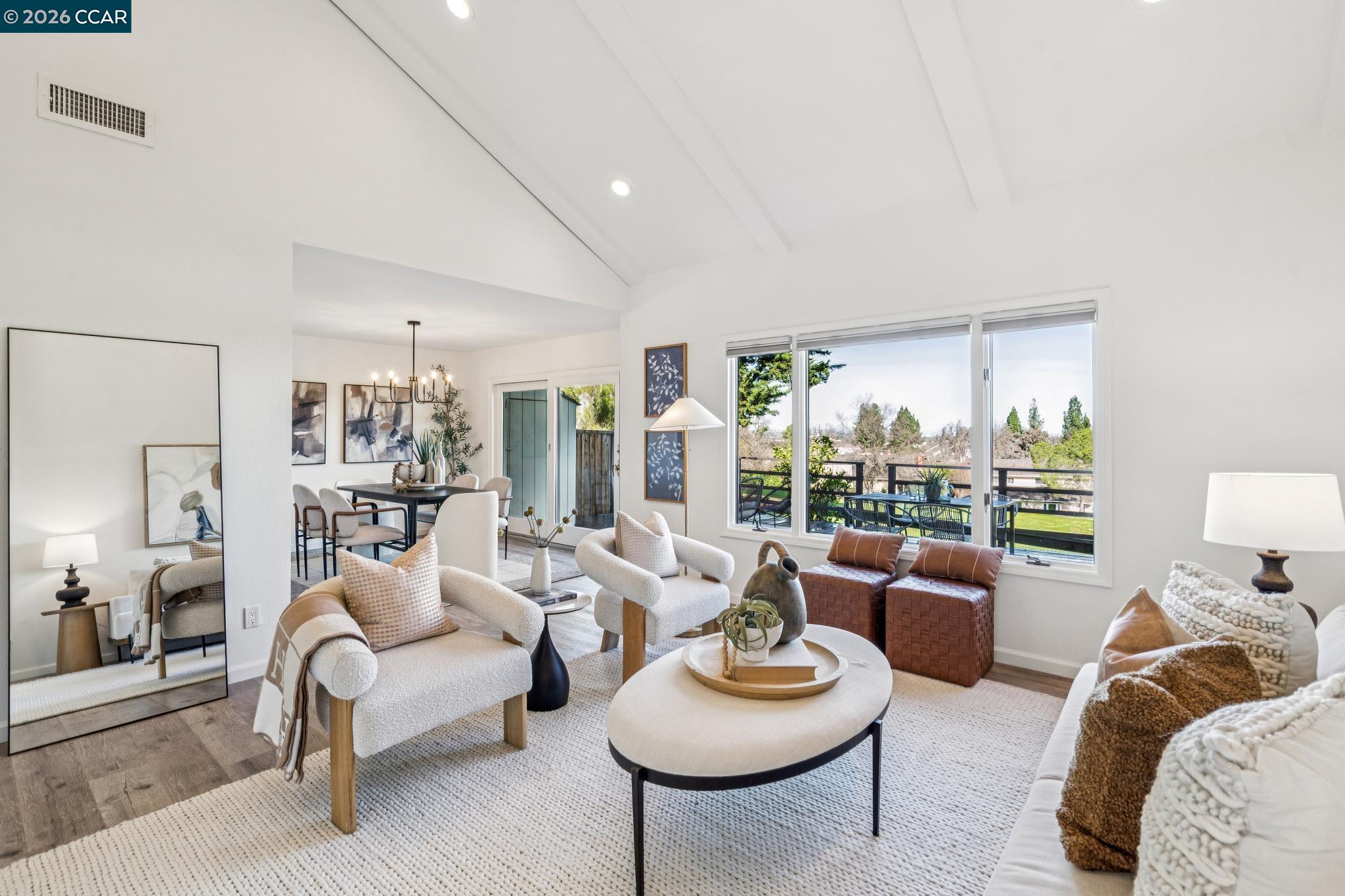 Photo #8: 41120362 Listing: Photo #8