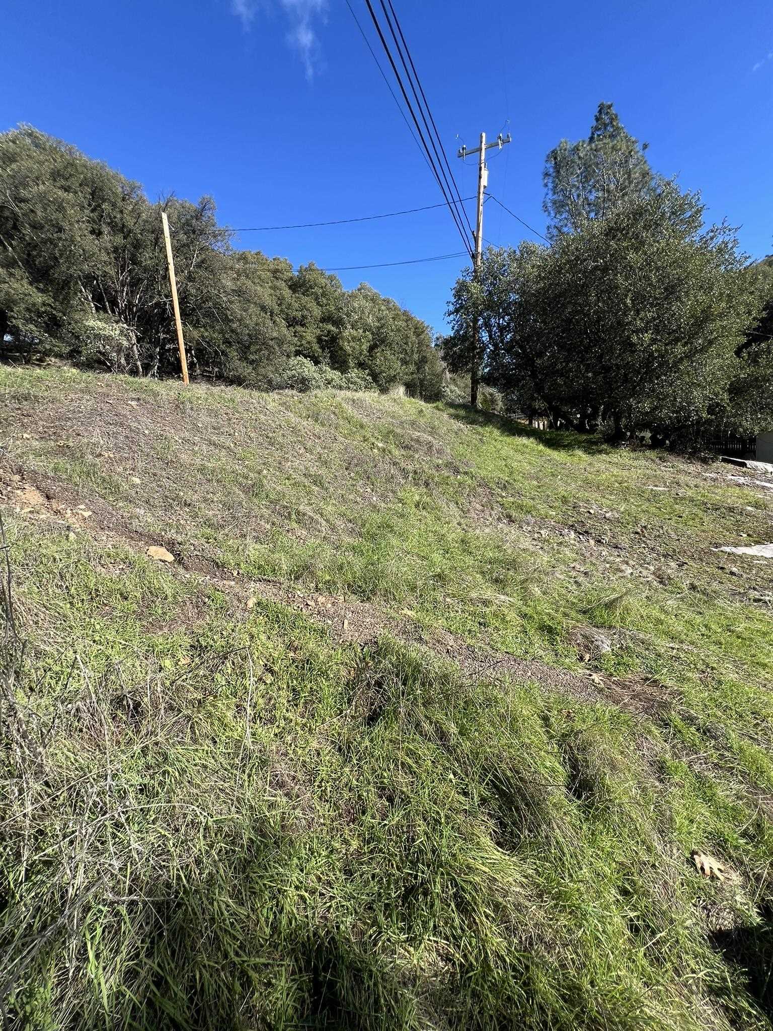 Detail Gallery Image 3 of 9 For 00000 Creekside Drive, Sonora,  CA 95370 - – Beds | – Baths