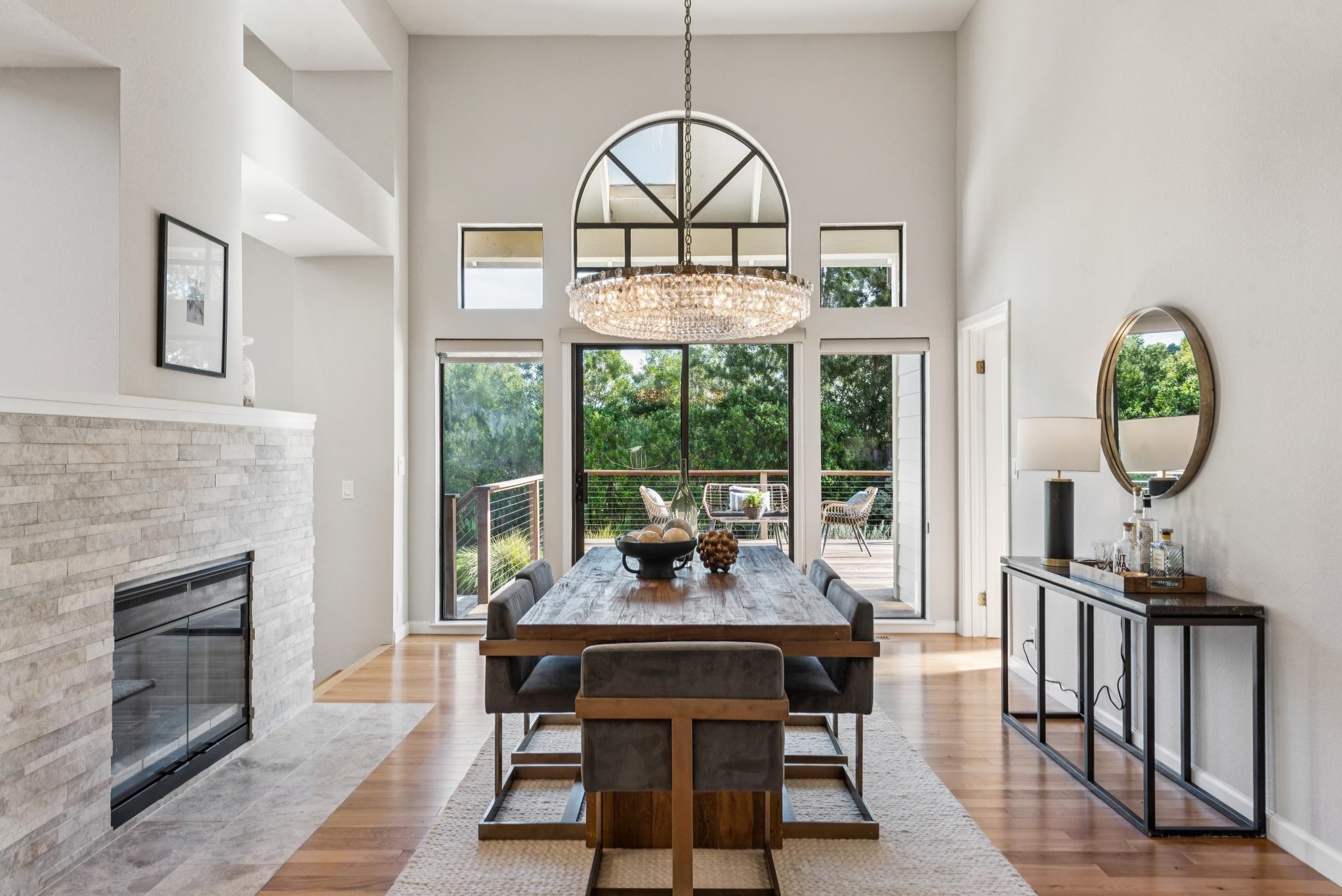 Detail Gallery Image 11 of 60 For 5121 Pinecrest Dr, Oakland,  CA 94605 - 4 Beds | 3 Baths