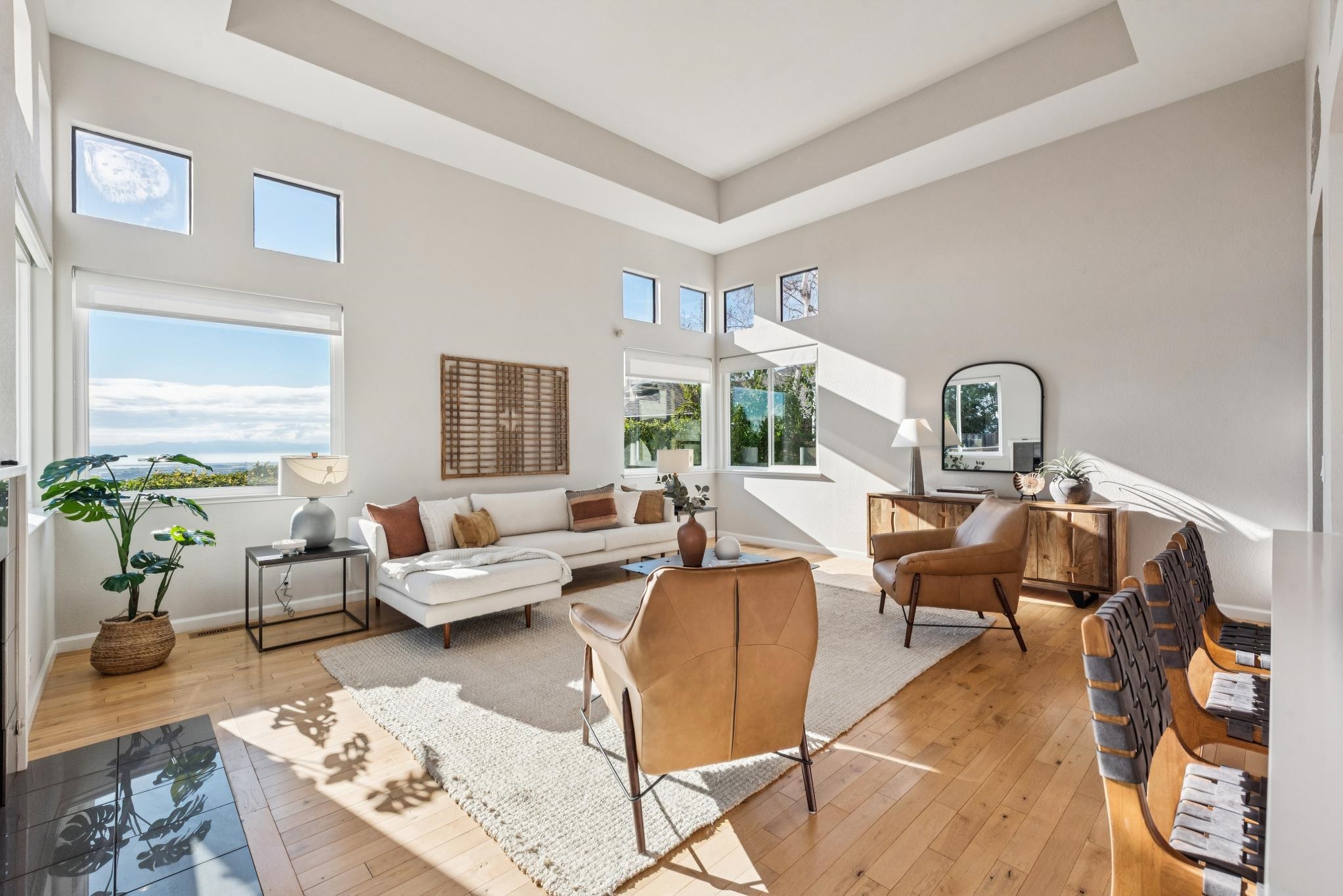 Detail Gallery Image 22 of 60 For 5121 Pinecrest Dr, Oakland,  CA 94605 - 4 Beds | 3 Baths