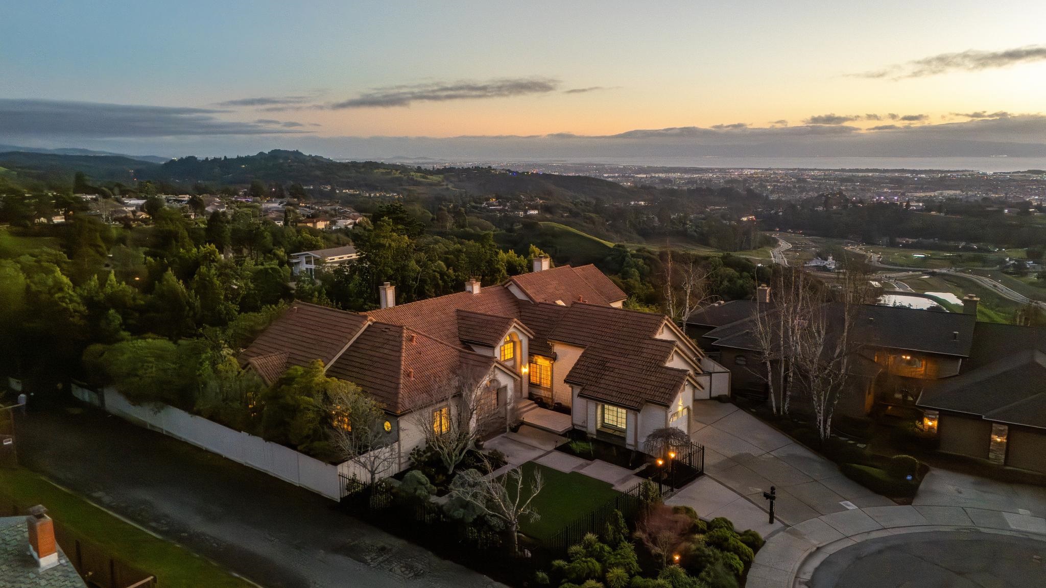 Detail Gallery Image 60 of 60 For 5121 Pinecrest Dr, Oakland,  CA 94605 - 4 Beds | 3 Baths