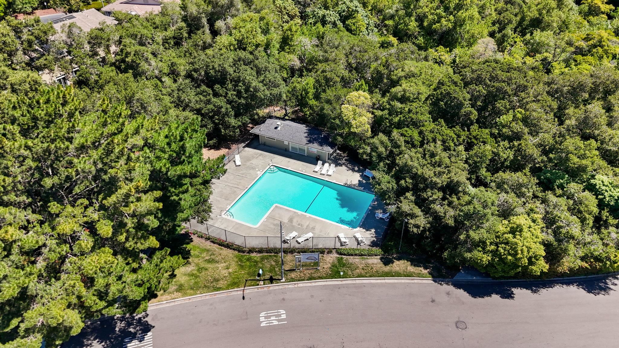 Detail Gallery Image 11 of 30 For 2749 Fountainhead Dr, San Ramon,  CA 94583 - 2 Beds | 1/1 Baths