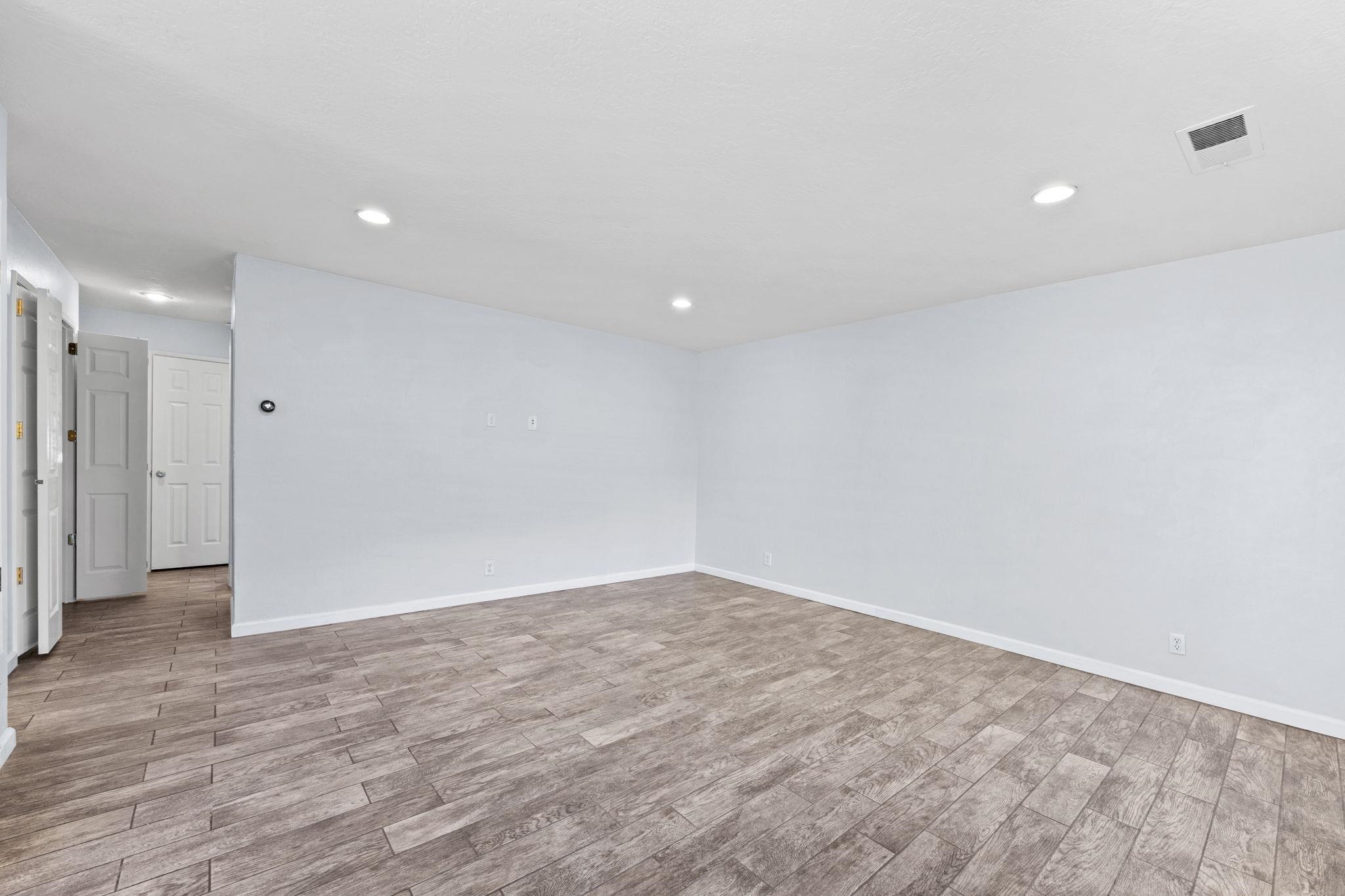 Detail Gallery Image 12 of 30 For 2749 Fountainhead Dr, San Ramon,  CA 94583 - 2 Beds | 1/1 Baths