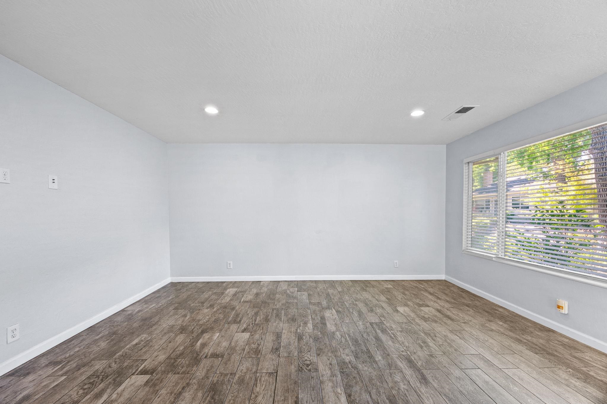 Detail Gallery Image 13 of 30 For 2749 Fountainhead Dr, San Ramon,  CA 94583 - 2 Beds | 1/1 Baths