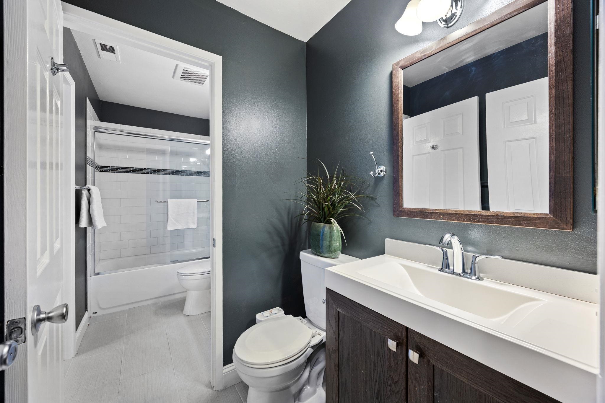 Detail Gallery Image 16 of 30 For 2749 Fountainhead Dr, San Ramon,  CA 94583 - 2 Beds | 1/1 Baths