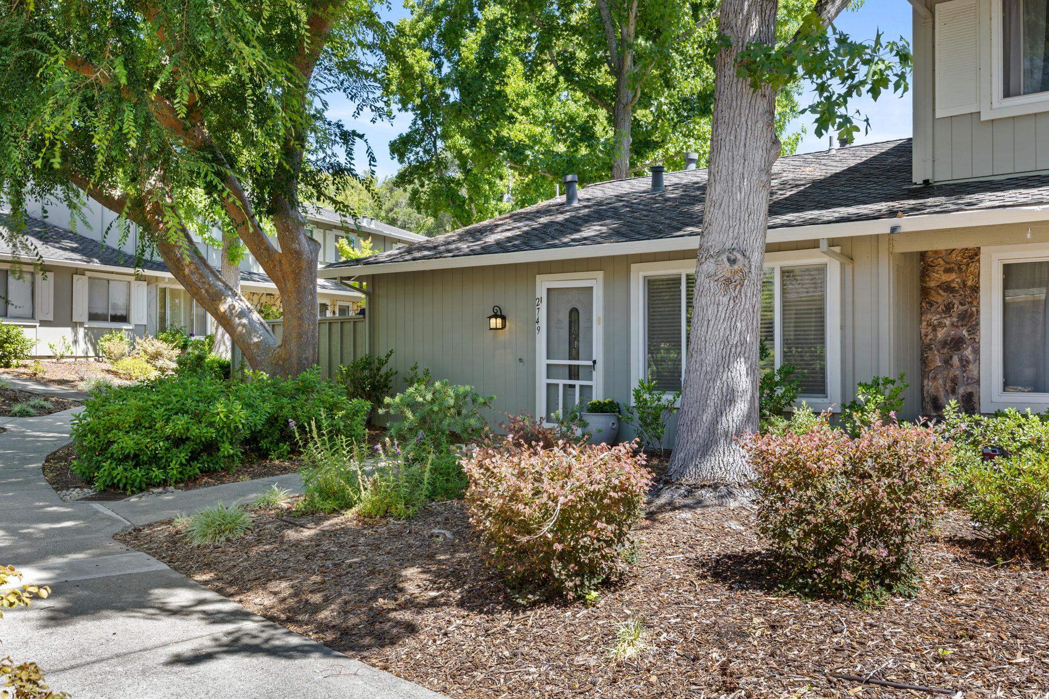 Detail Gallery Image 6 of 30 For 2749 Fountainhead Dr, San Ramon,  CA 94583 - 2 Beds | 1/1 Baths