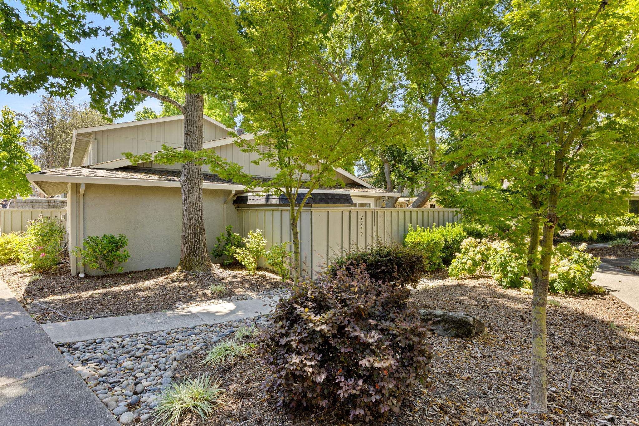 Detail Gallery Image 7 of 30 For 2749 Fountainhead Dr, San Ramon,  CA 94583 - 2 Beds | 1/1 Baths
