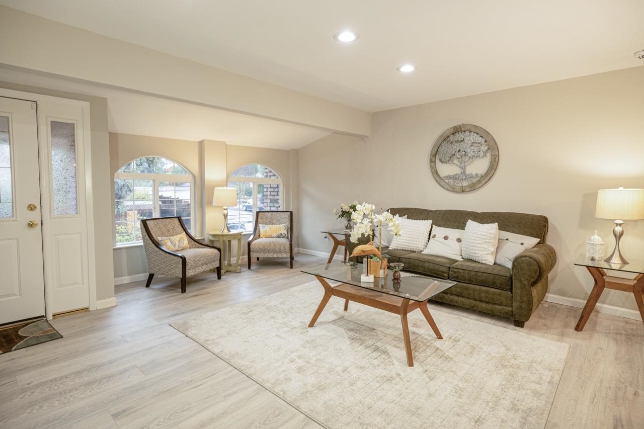 Detail Gallery Image 3 of 35 For 4252 El Cerrito Rd, Concord,  CA 94518 - 4 Beds | 3 Baths