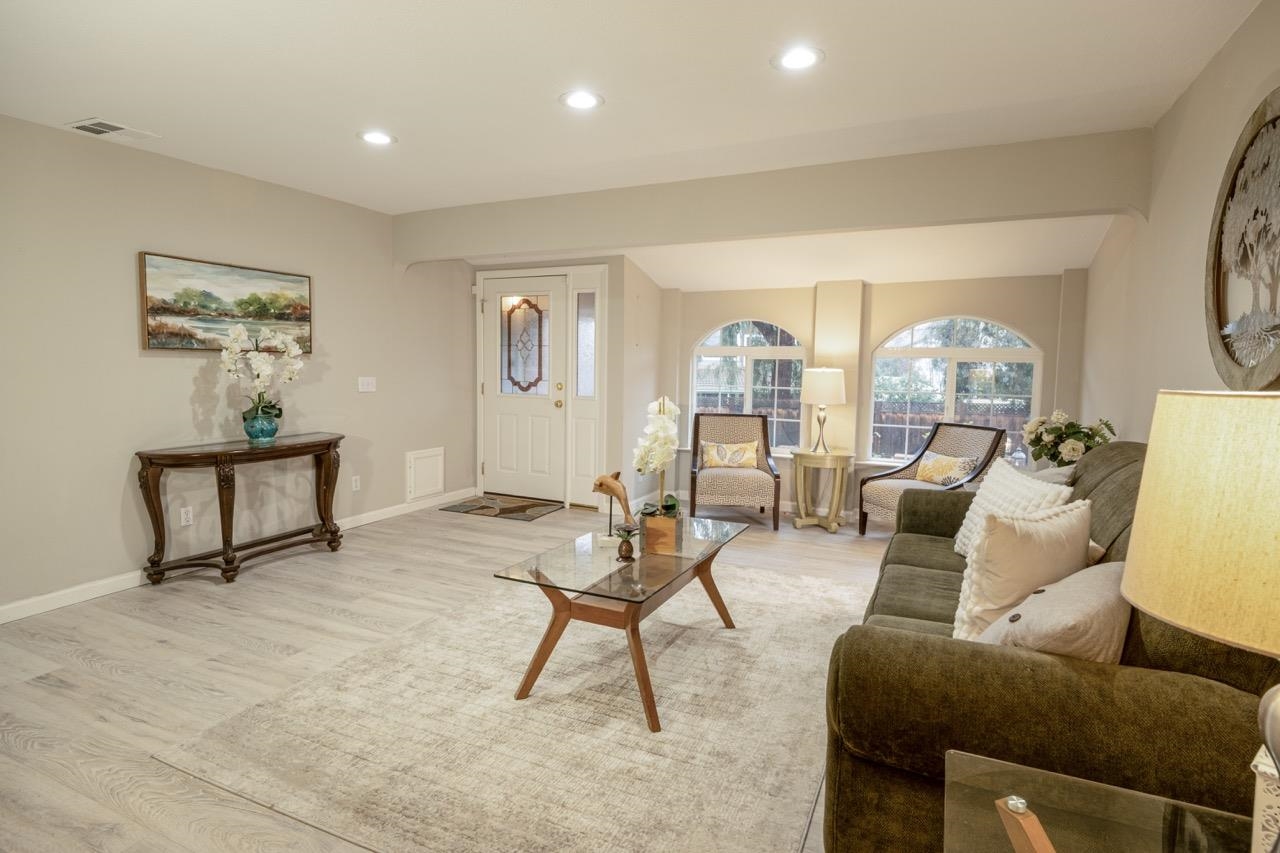 Detail Gallery Image 6 of 35 For 4252 El Cerrito Rd, Concord,  CA 94518 - 4 Beds | 3 Baths