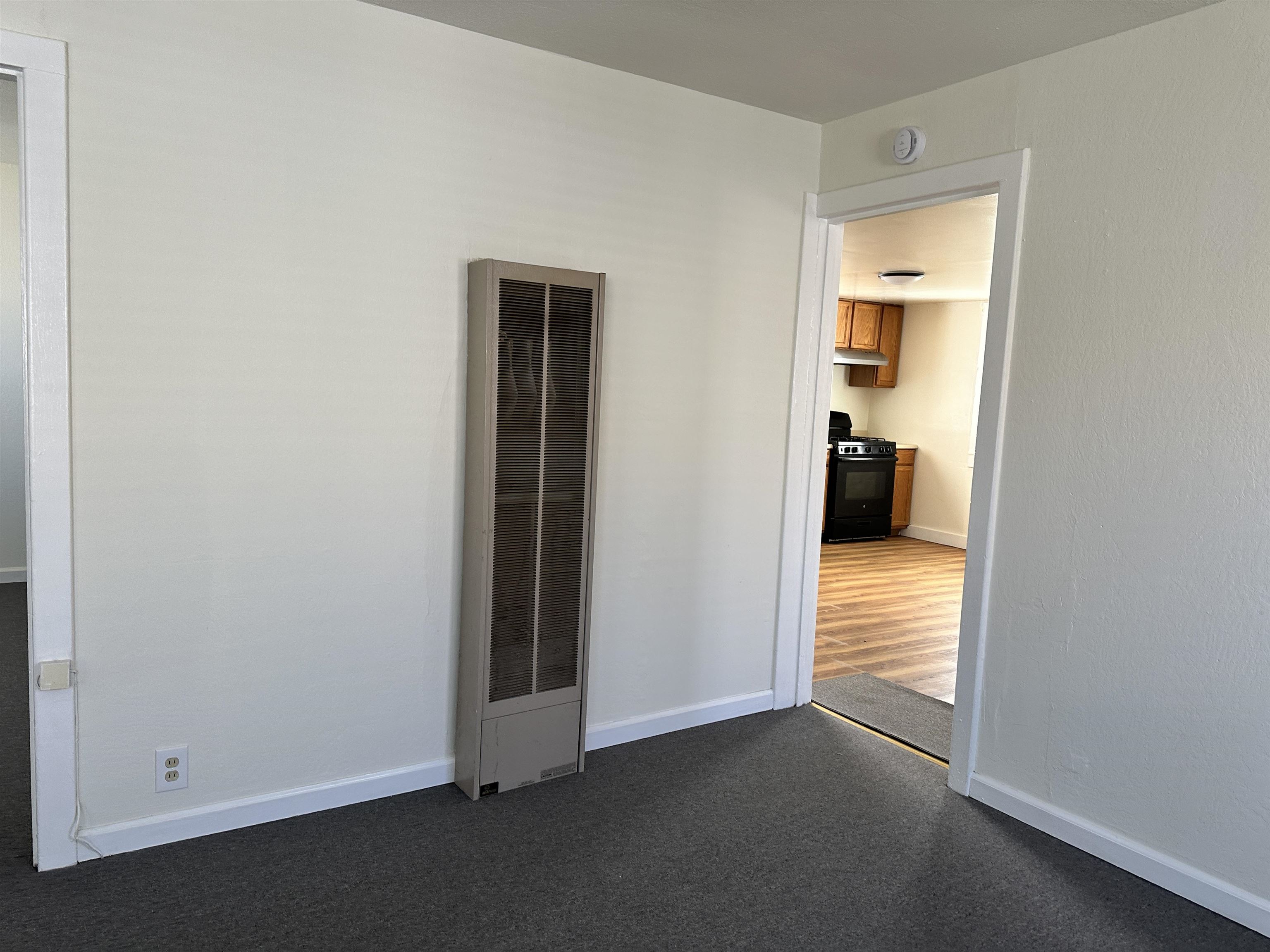 Detail Gallery Image 5 of 17 For 1800 Post Ave, San Pablo,  CA 94806 - 2 Beds | 1 Baths
