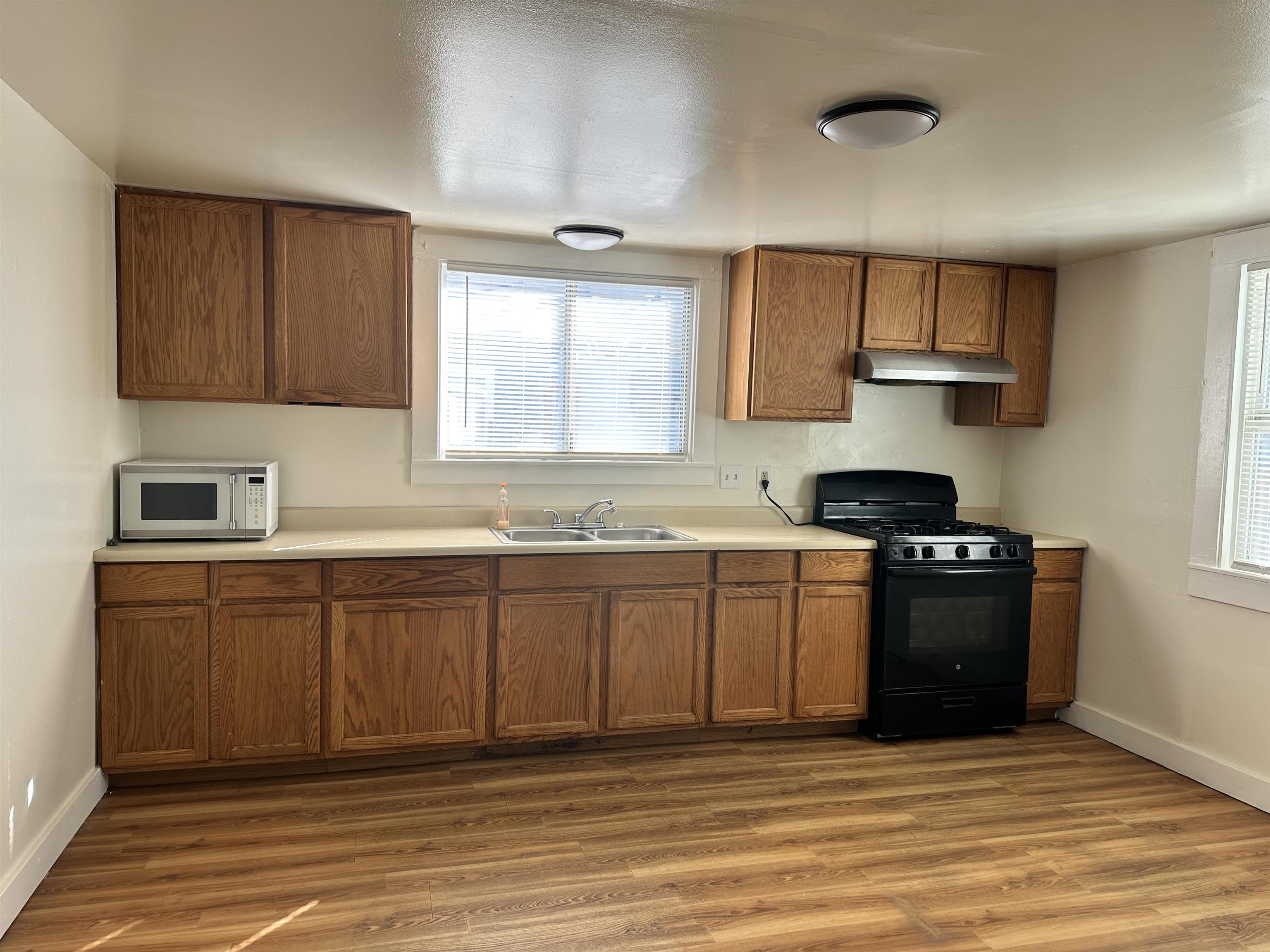 Detail Gallery Image 7 of 17 For 1800 Post Ave, San Pablo,  CA 94806 - 2 Beds | 1 Baths