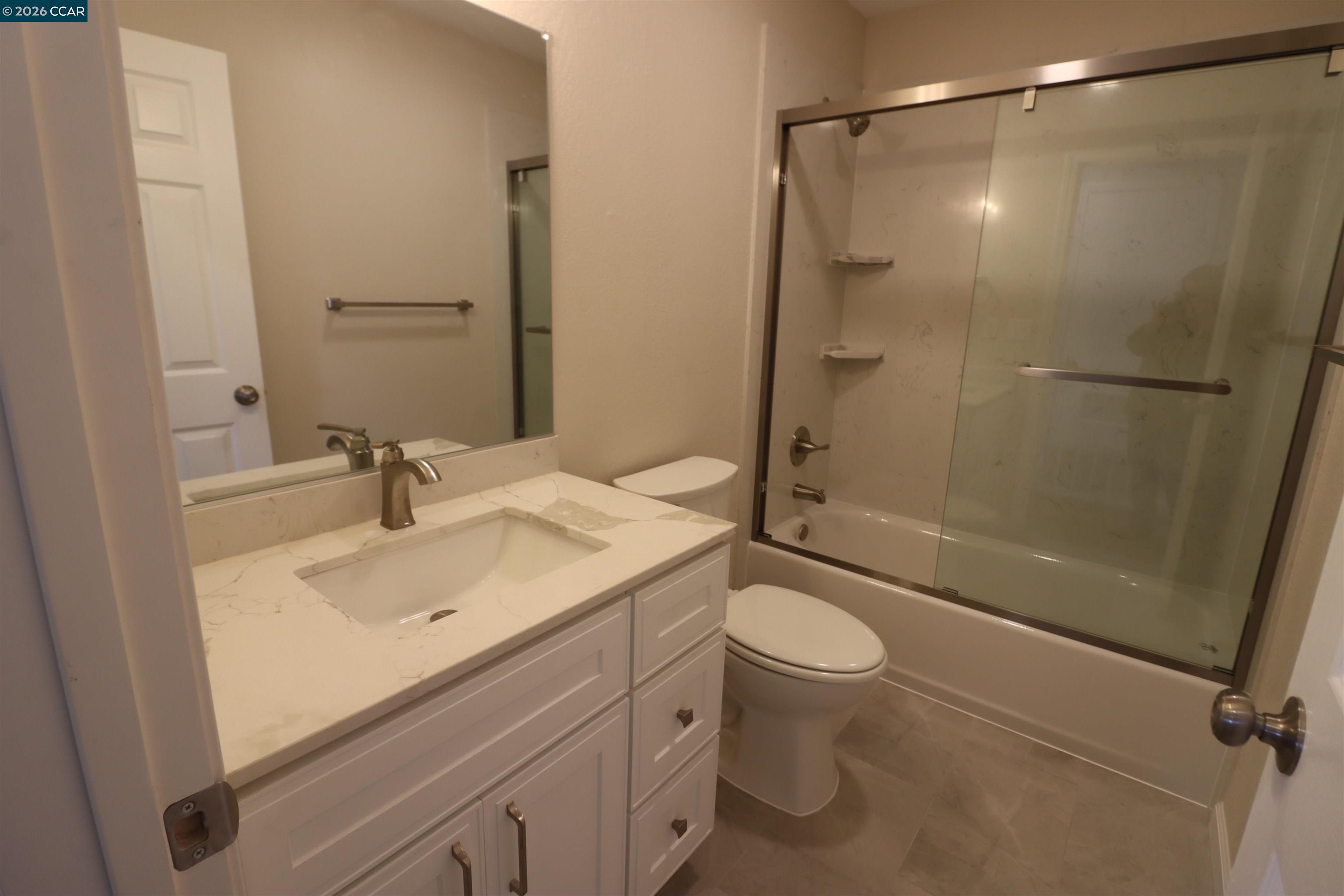 Photo #12: 41120373 Listing: Photo #12