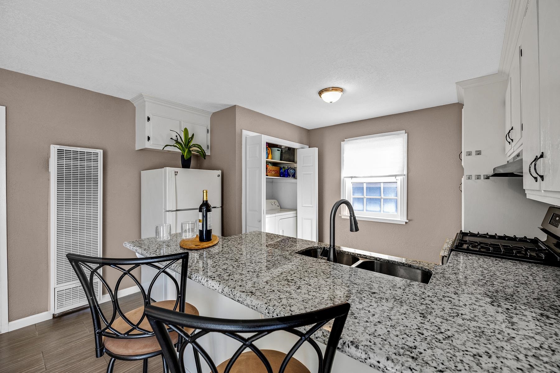 Detail Gallery Image 26 of 46 For 28477 Coleridge Ave, Hayward,  CA 94544 - 3 Beds | 2 Baths