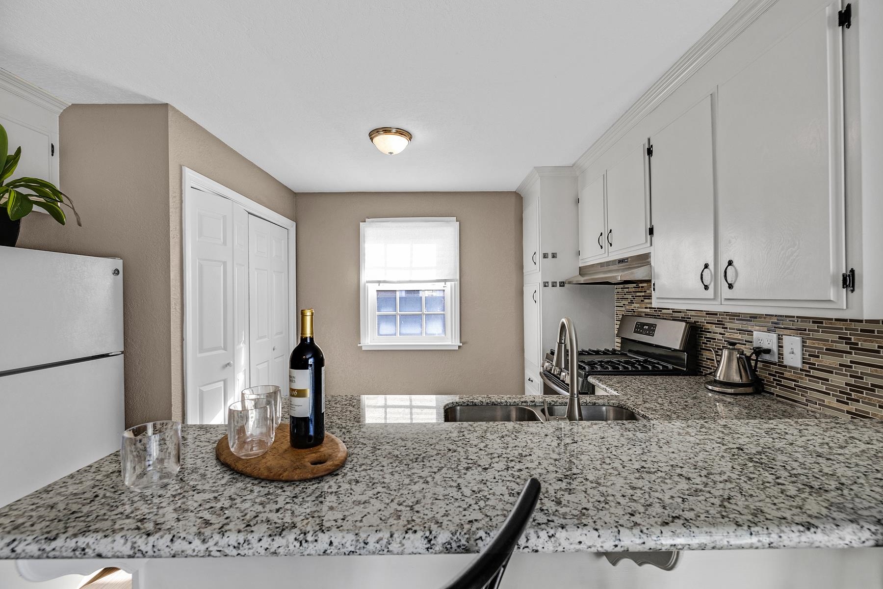 Detail Gallery Image 27 of 46 For 28477 Coleridge Ave, Hayward,  CA 94544 - 3 Beds | 2 Baths