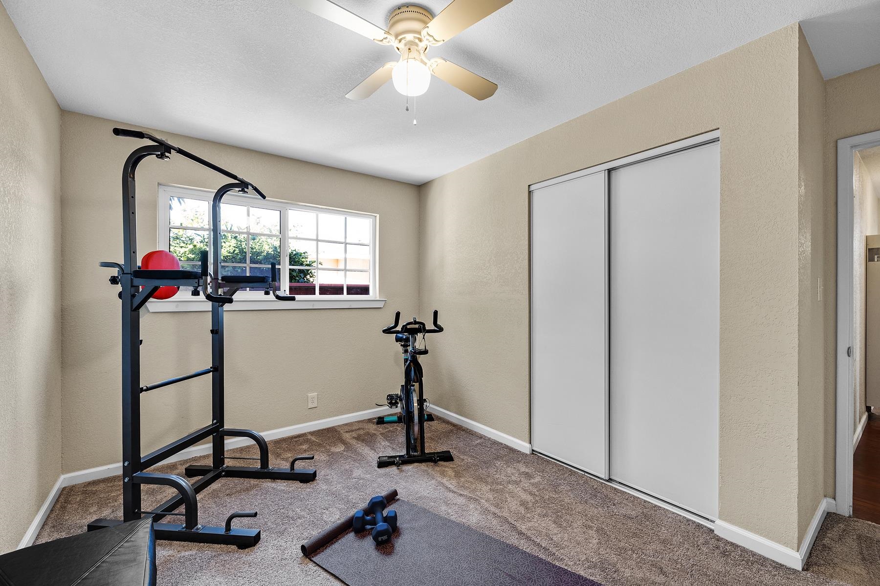 Detail Gallery Image 35 of 46 For 28477 Coleridge Ave, Hayward,  CA 94544 - 3 Beds | 2 Baths