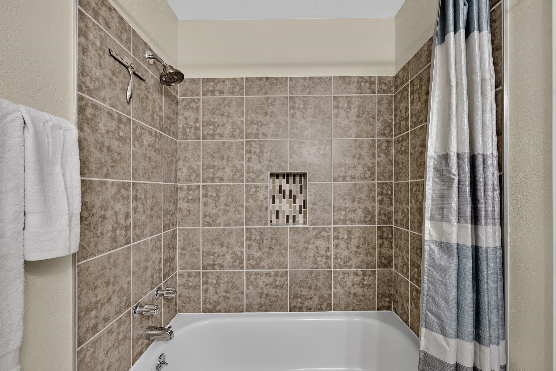 Detail Gallery Image 38 of 46 For 28477 Coleridge Ave, Hayward,  CA 94544 - 3 Beds | 2 Baths