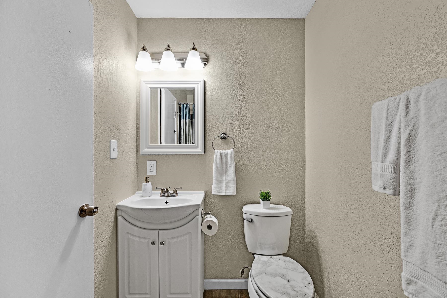Detail Gallery Image 39 of 46 For 28477 Coleridge Ave, Hayward,  CA 94544 - 3 Beds | 2 Baths