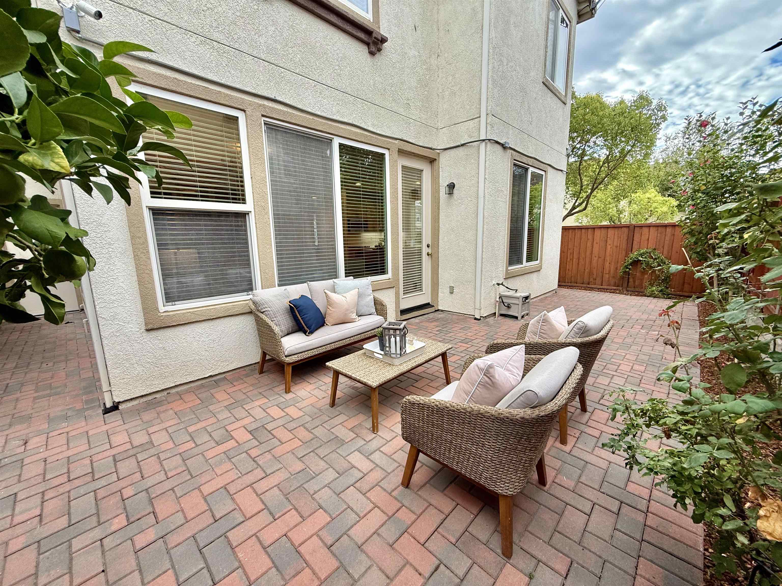 Detail Gallery Image 45 of 49 For 2712 Chocolate St, Pleasanton,  CA 94588 - 4 Beds | 2/1 Baths