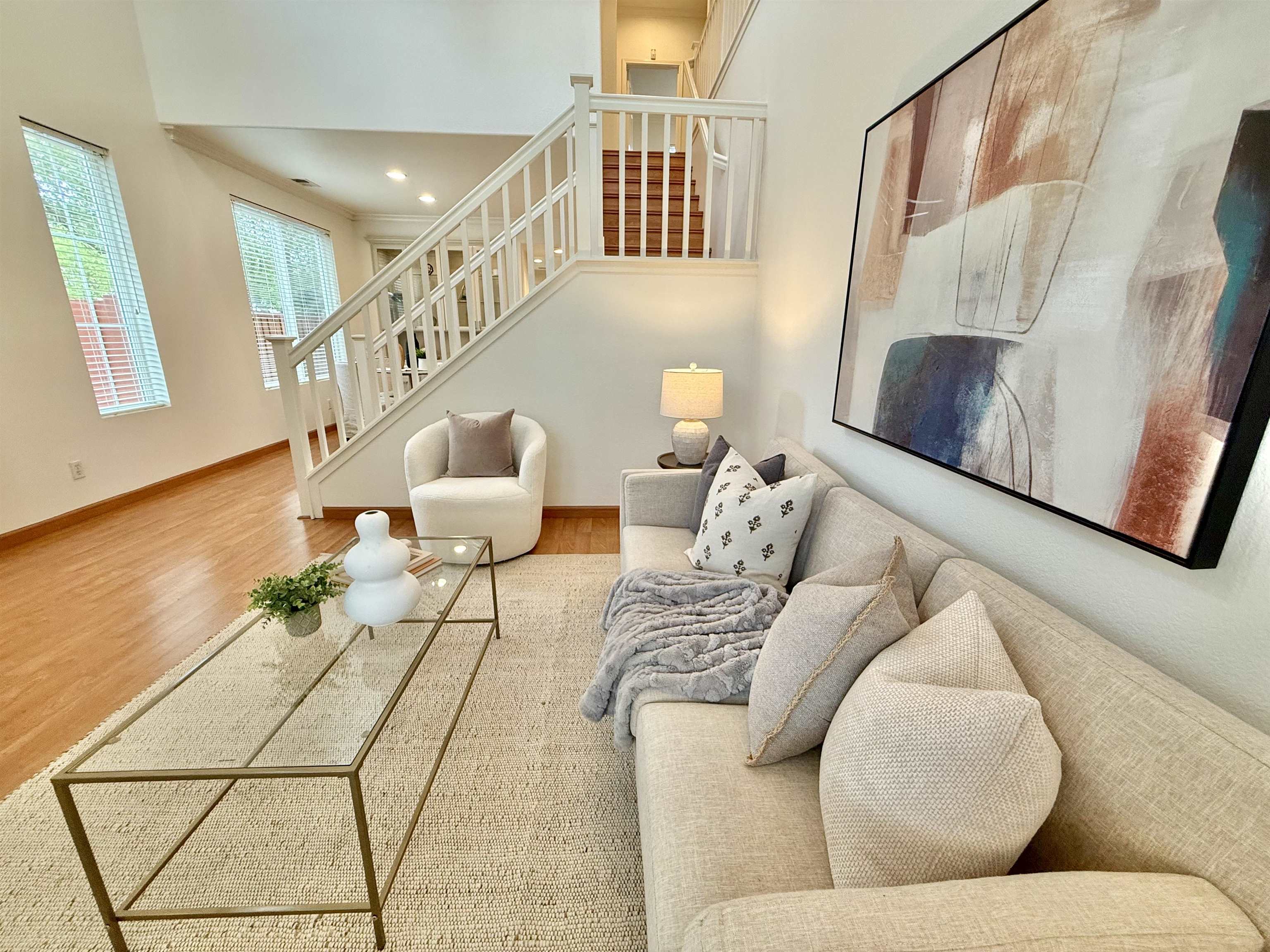 Detail Gallery Image 4 of 49 For 2712 Chocolate St, Pleasanton,  CA 94588 - 4 Beds | 2/1 Baths